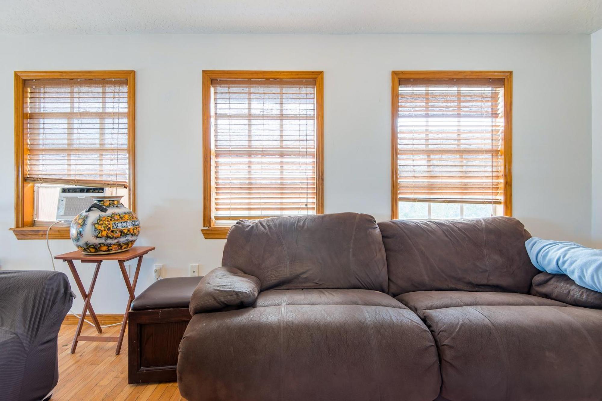 Coastal 2br With Direct Access *