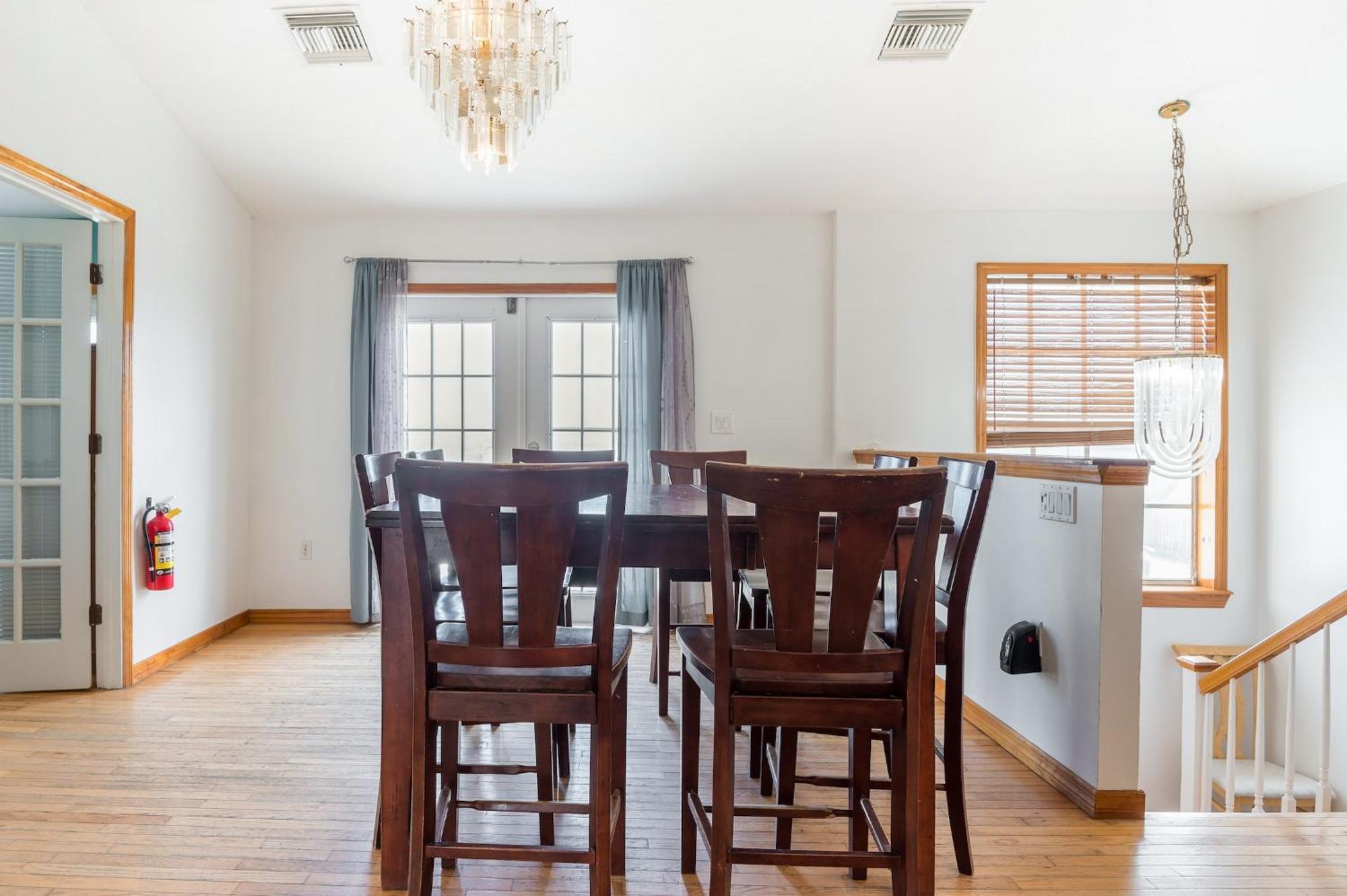 Coastal 2br With Direct Access