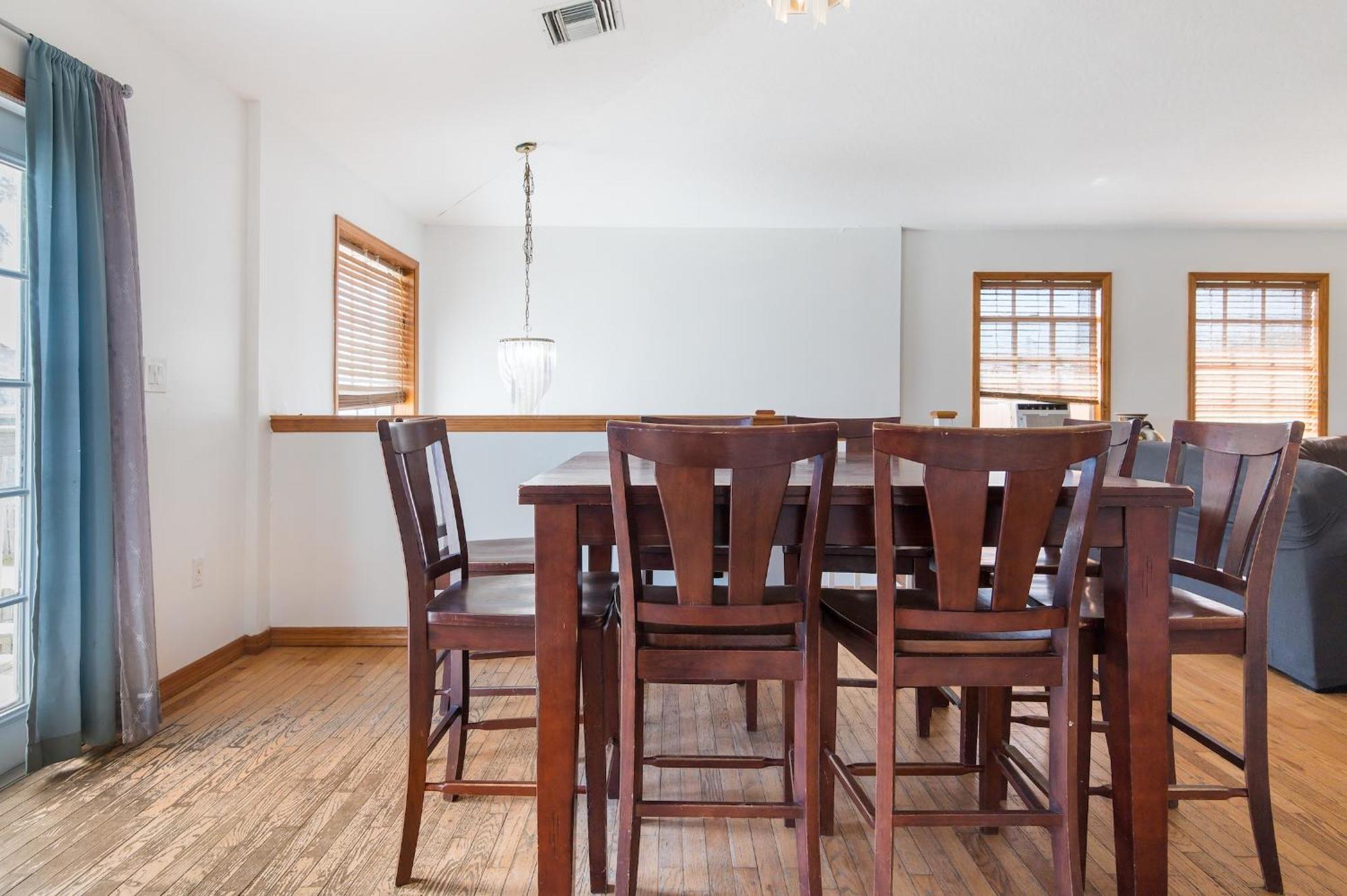 Apartment Coastal 2br With Direct Access