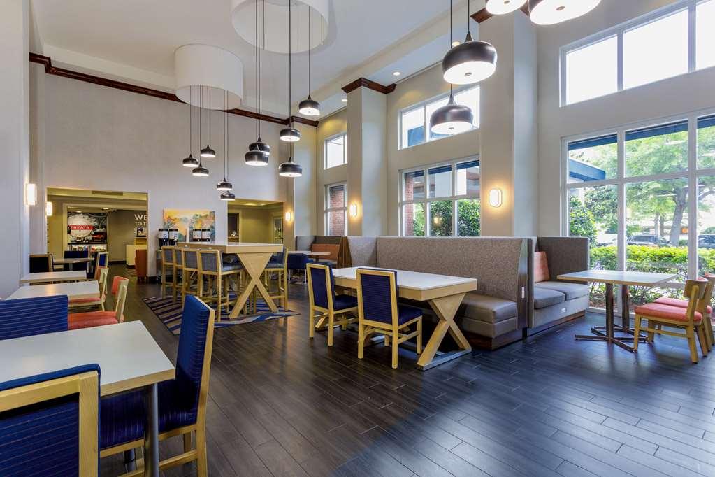 Hampton & I-10-thomasville Road Hotel