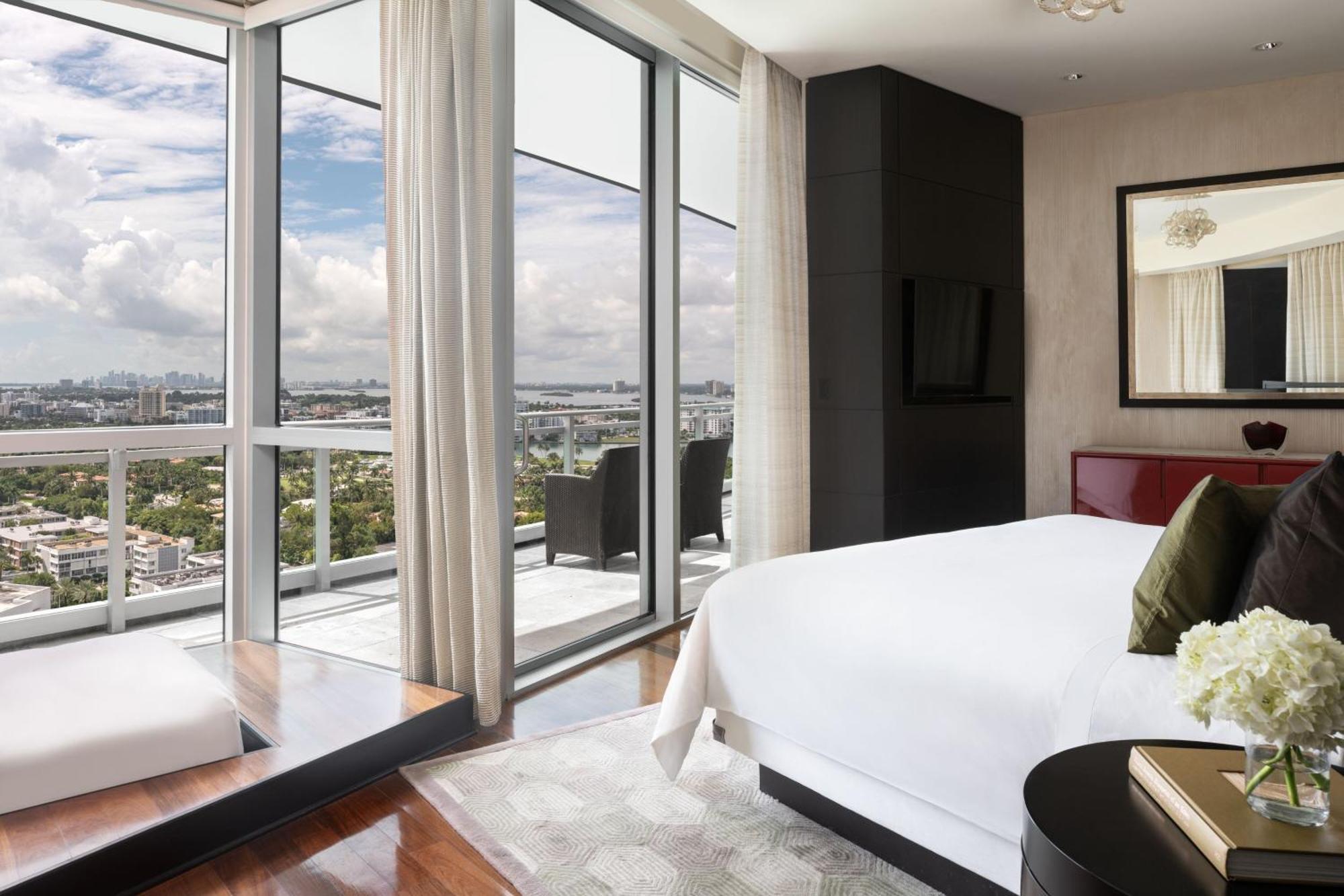 The Ritz-carlton Bal Harbour, Miami Resort 5*