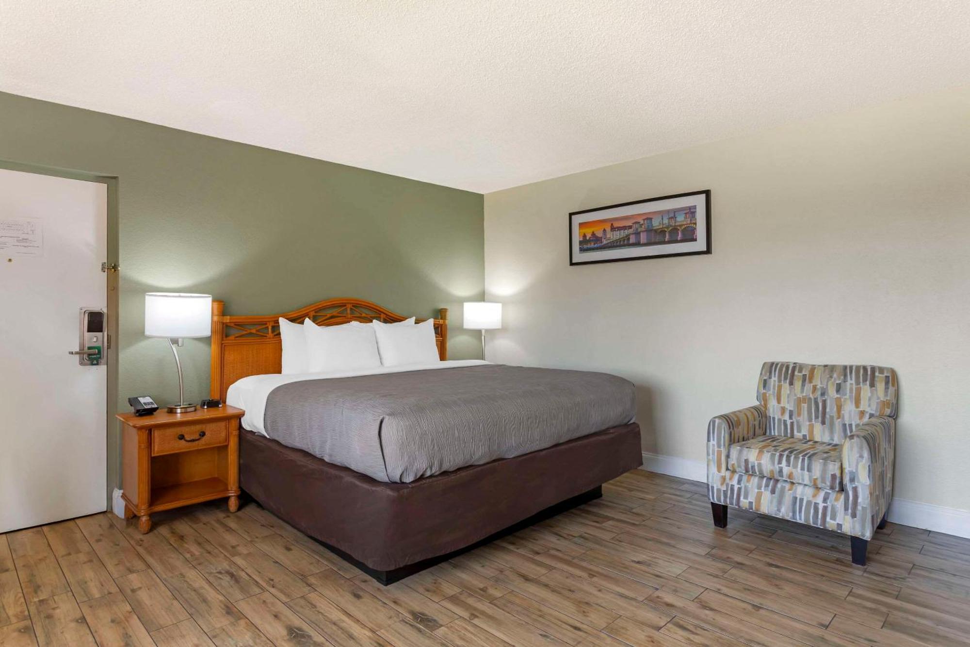 Quality & St Augustine Area Hotel St. Augustine Beach