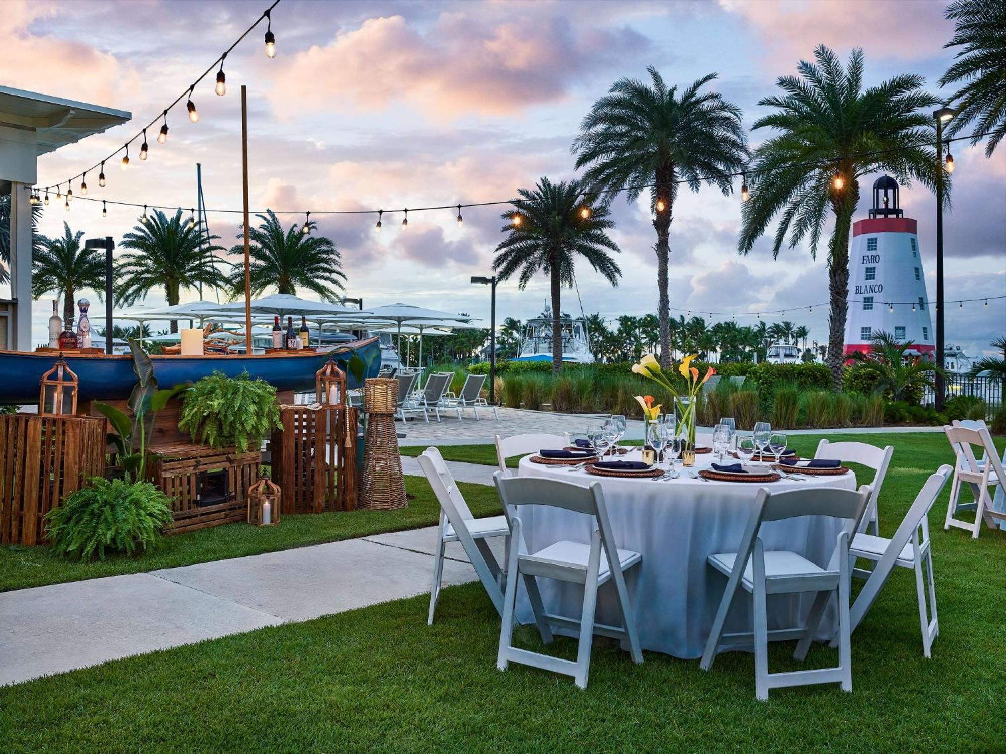 Faro Blanco & Yacht Club Marathon, Curio By Hilton Resort
