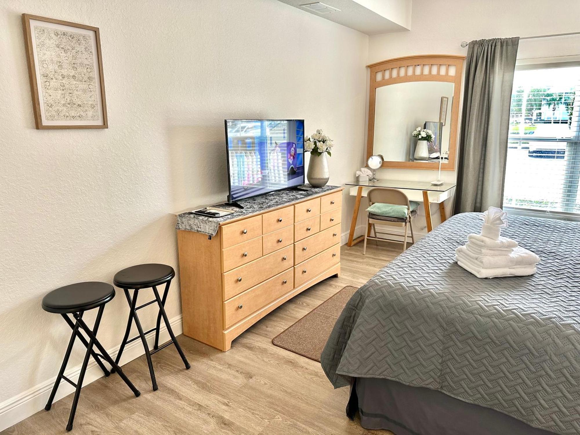 Aparthotel Cozy 4-bedroom Townhome In A Vacation Near Disney-orlando