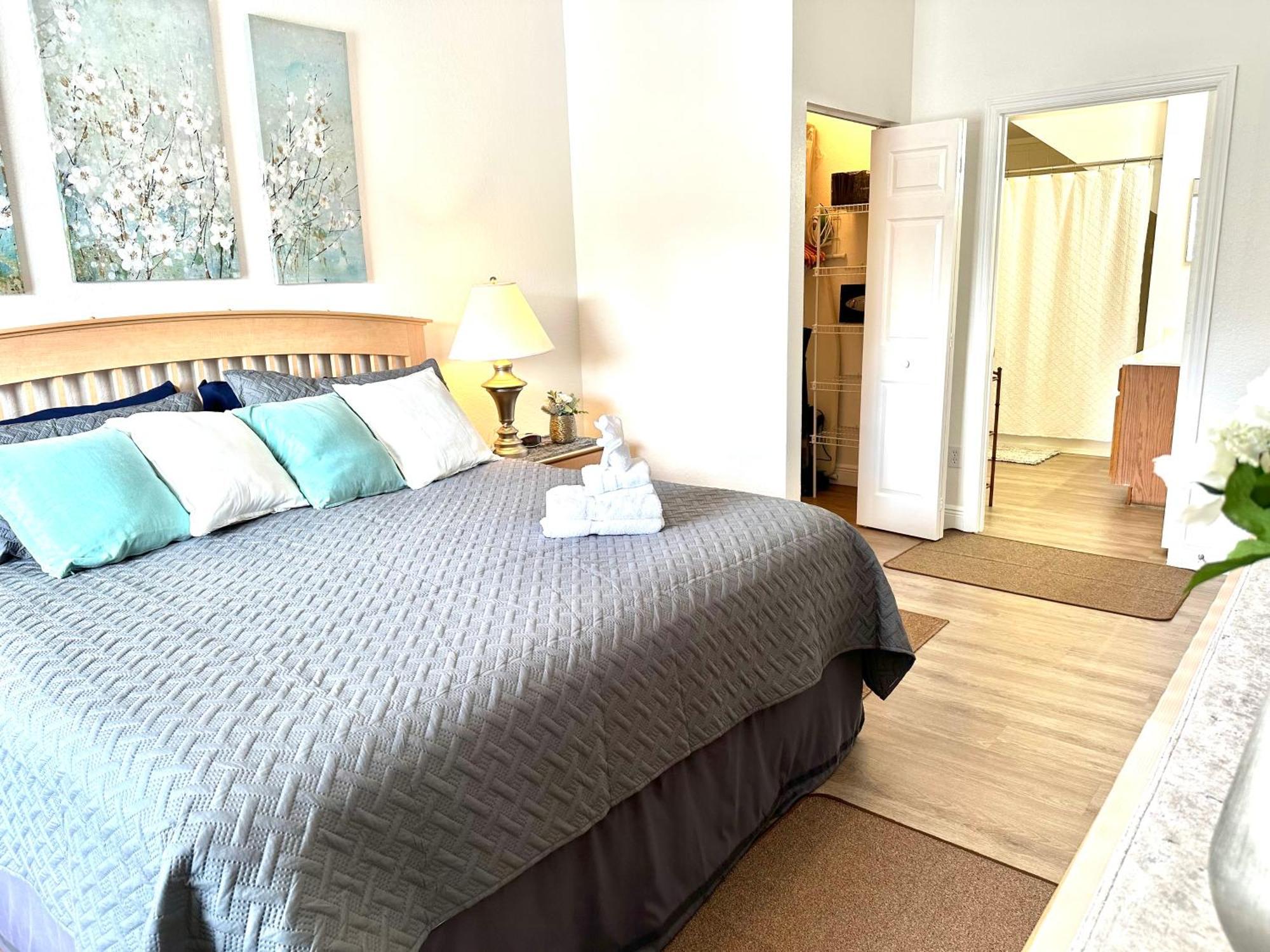 Cozy 4-bedroom Townhome In A Vacation Near Disney-orlando Aparthotel *
