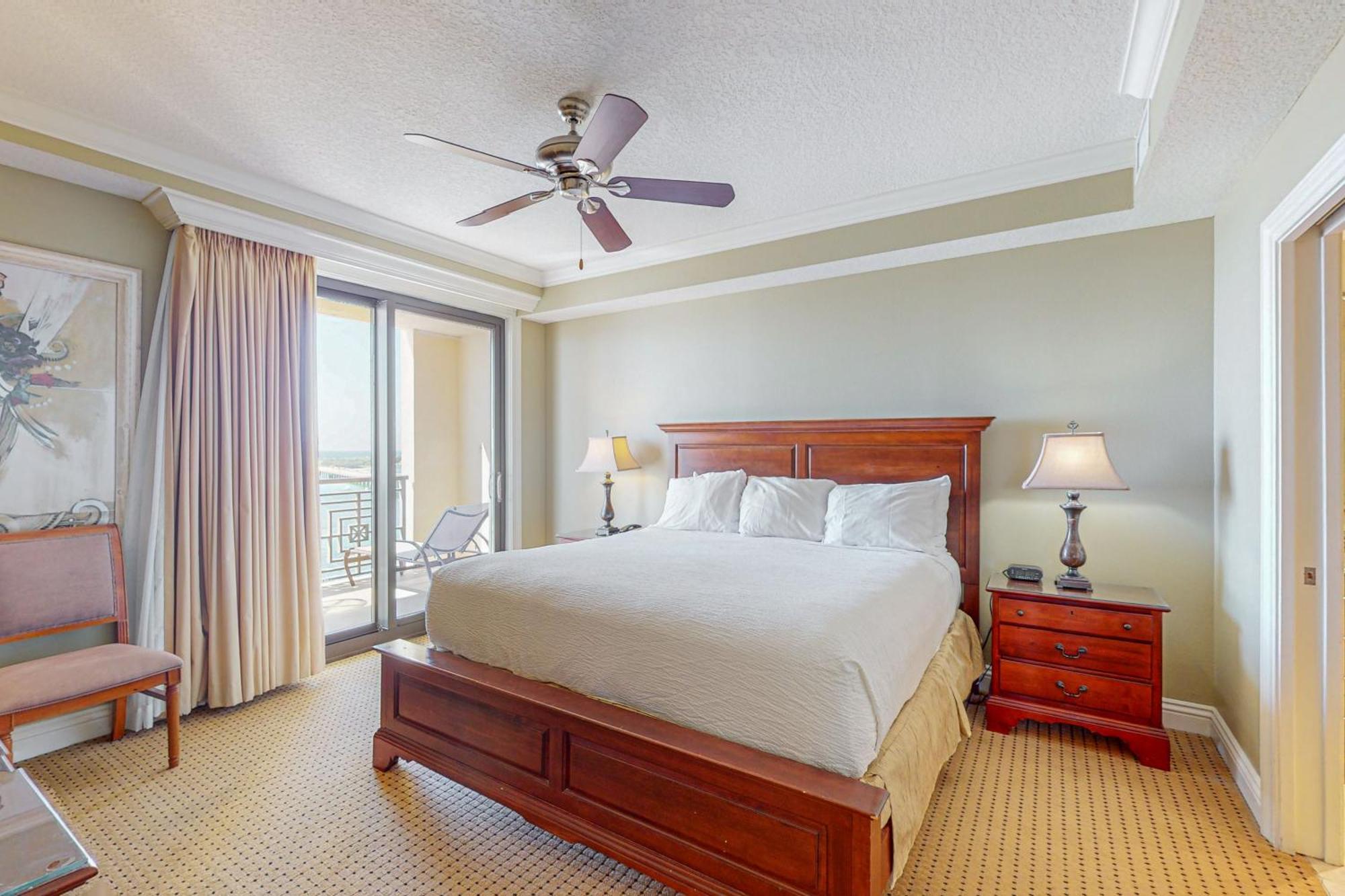 Emerald Grande W625 Destin