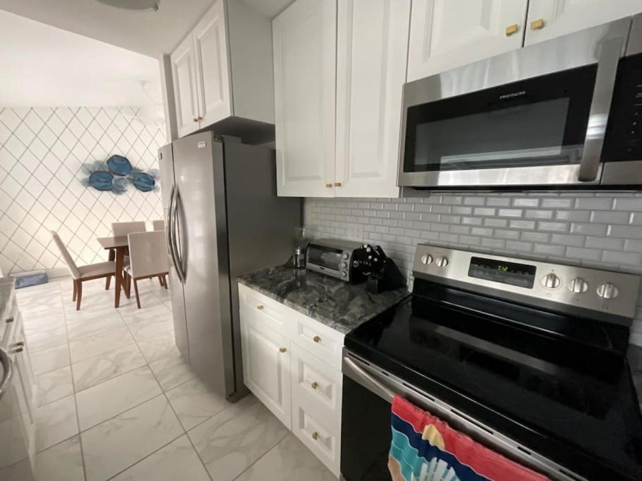 Getaway - Close To The Airport And Downtown Holiday home Punta Gorda