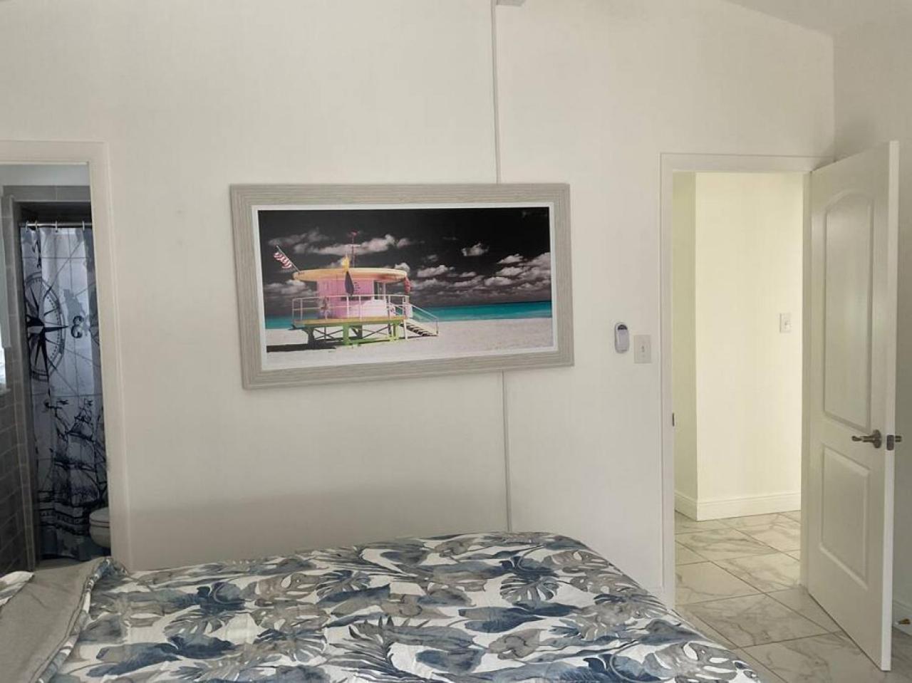 Holiday home Getaway - Close To The Airport And Downtown *