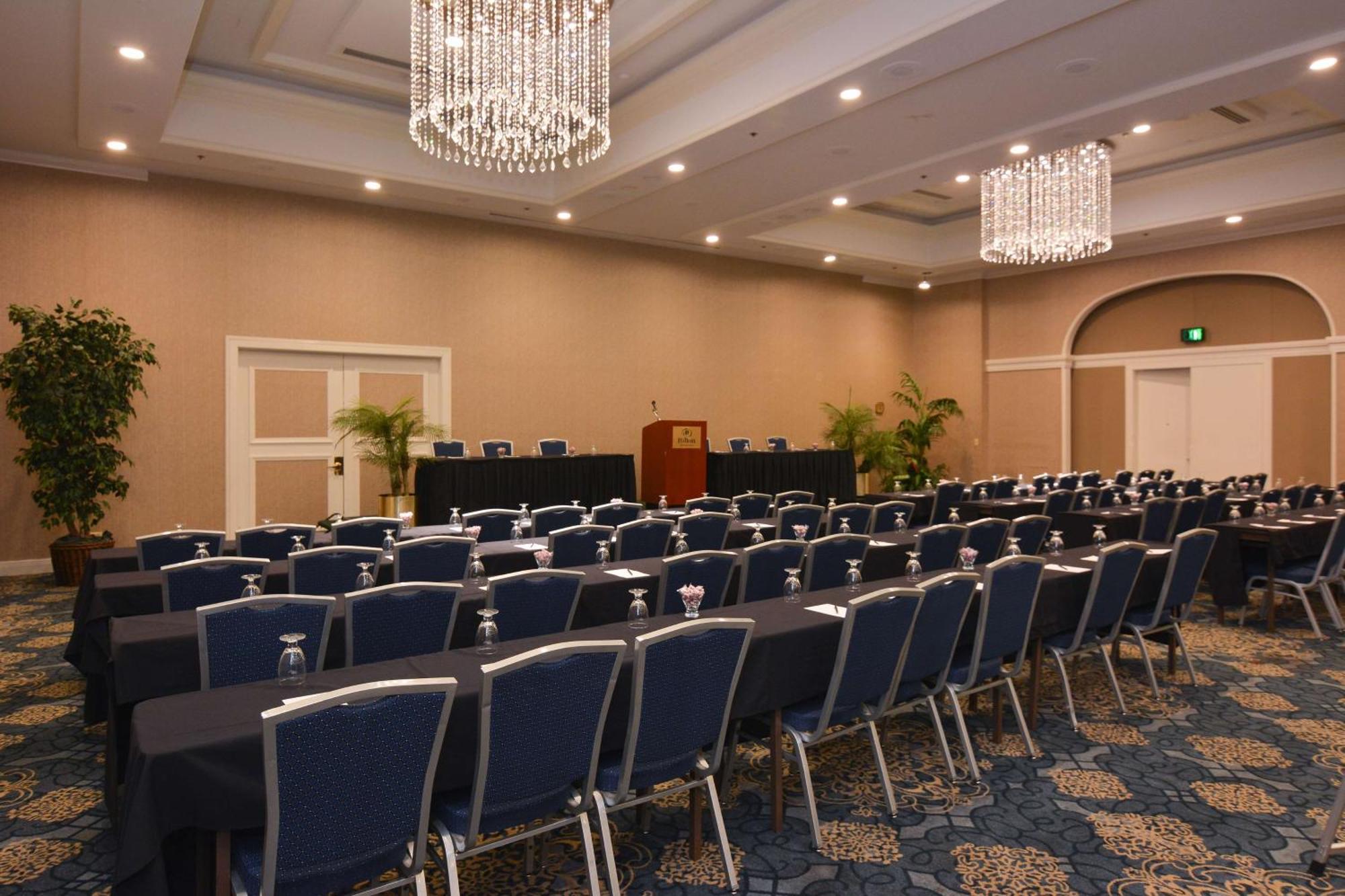 Hilton Palm Pbi Hotel