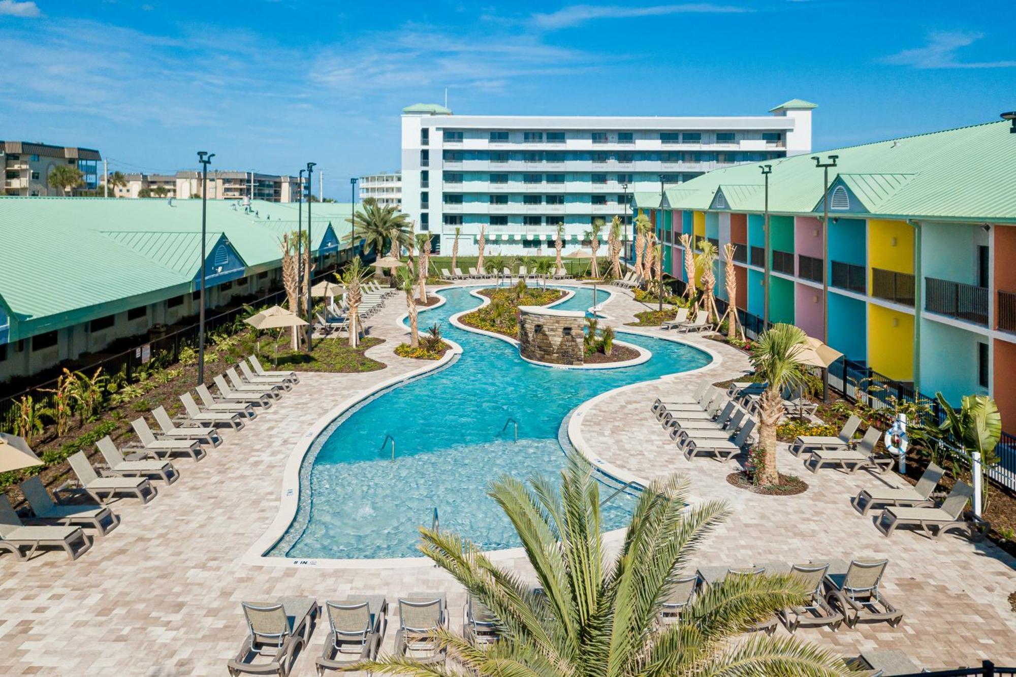 Beachside And Hotel