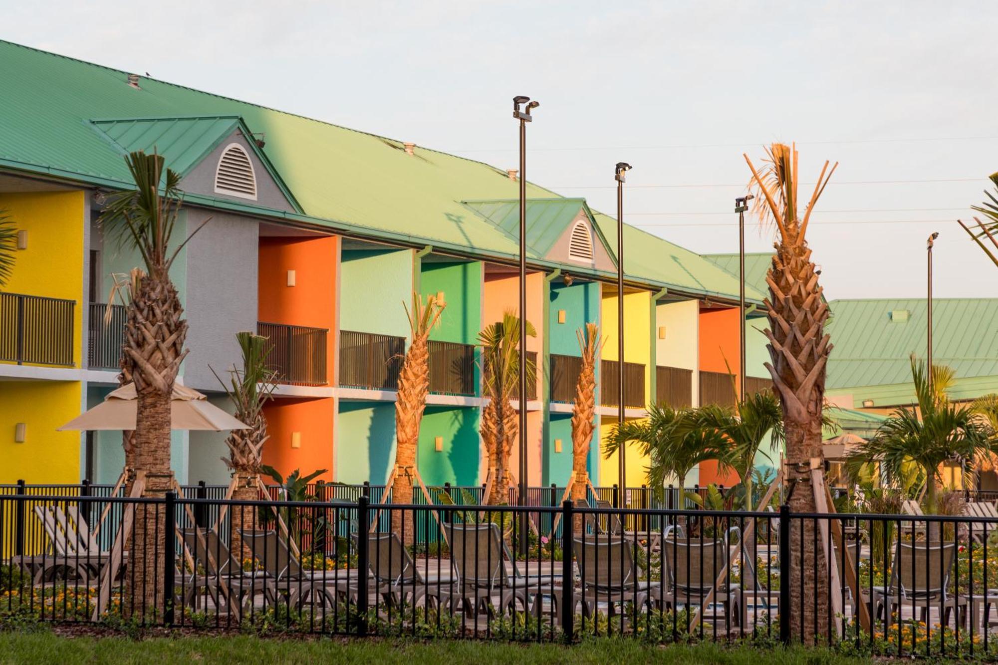 Beachside And Hotel 3*