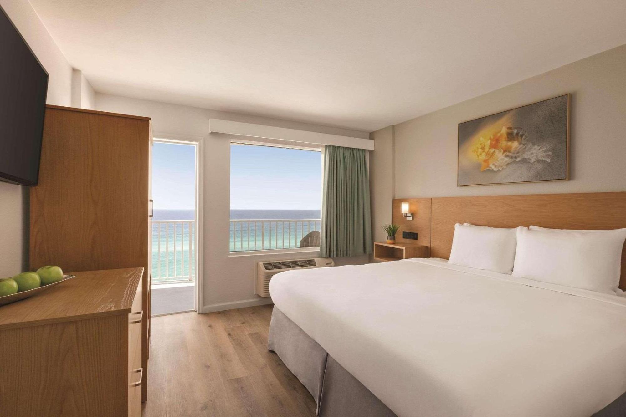 Radisson Beachfront - Panama 3* Panama City Beach