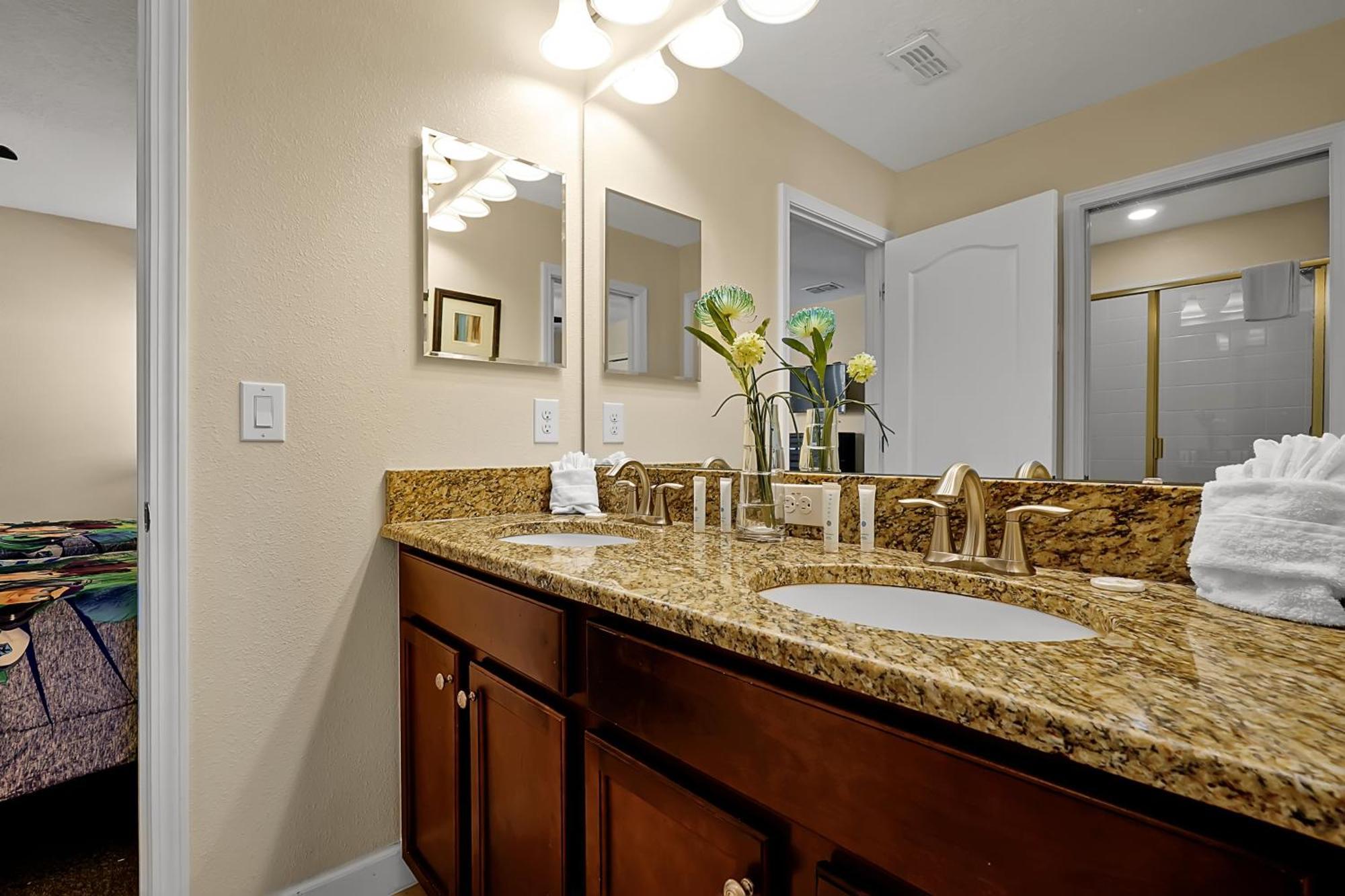 Embrace Magic At Our Luxe 6-br In Championsgate! Villa Davenport