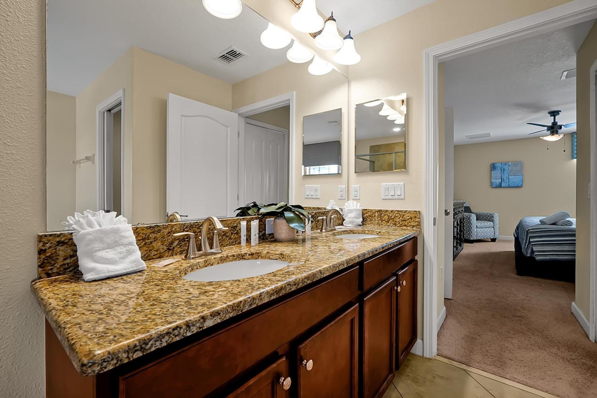 Embrace Magic At Our Luxe 6-br In Championsgate! Villa *