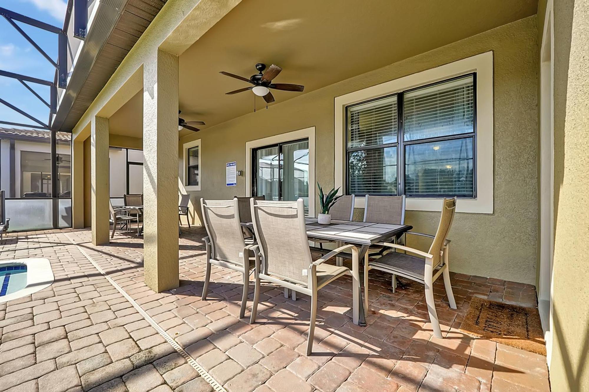 Villa Embrace Magic At Our Luxe 6-br In Championsgate!