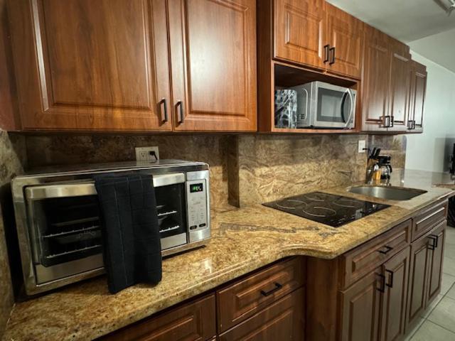 Escape Private Aparthotel Sunny Isles Beach