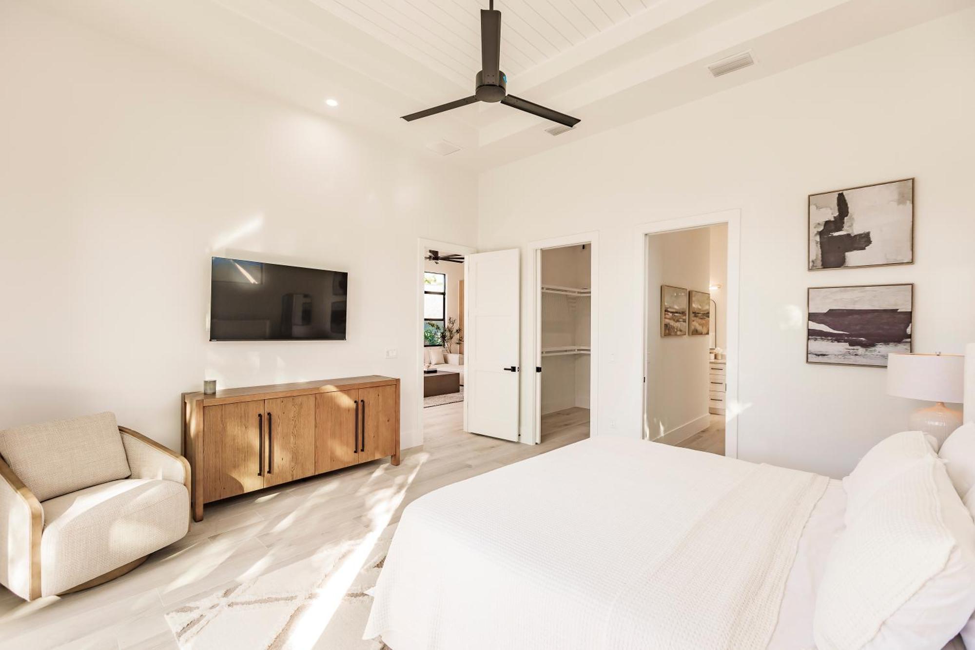 Calming Waves Luxury 4-3 Holiday home *