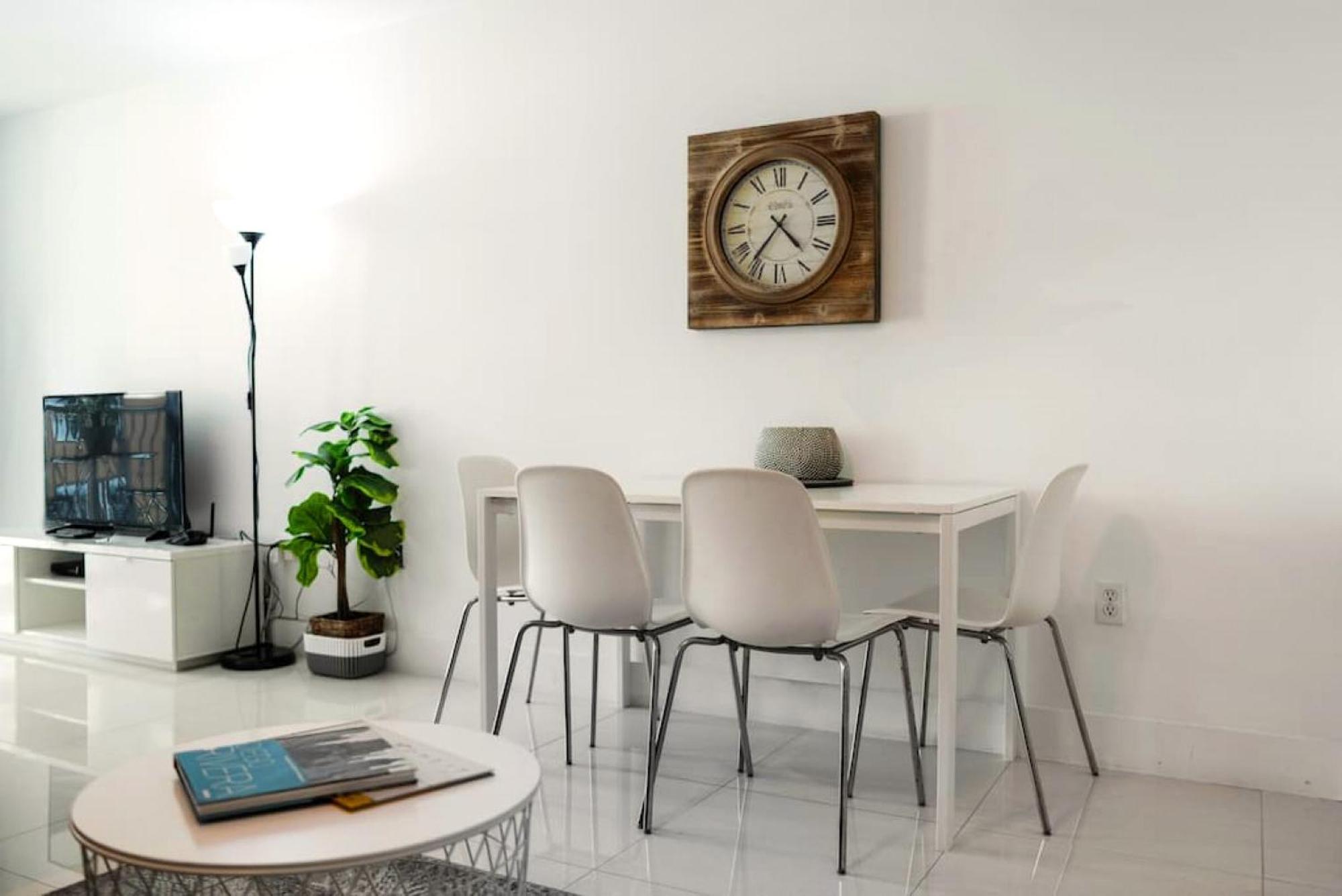 Apartment Fascinating Stylish At Brickell Miami