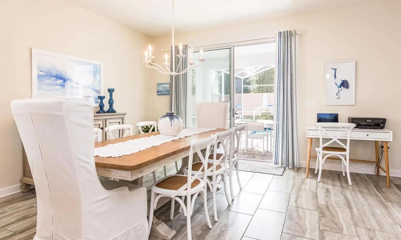 Relaxing Spacious 5br Family Pool With Game Room-1544 Holiday home *