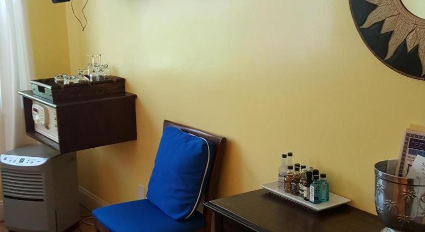 Hotel The Caribbean Court Boutique Vero Beach