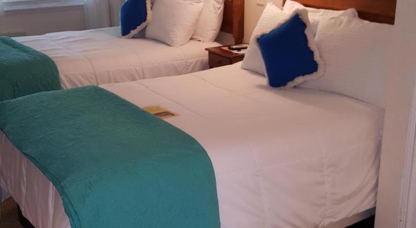 The Caribbean Court Boutique 3*