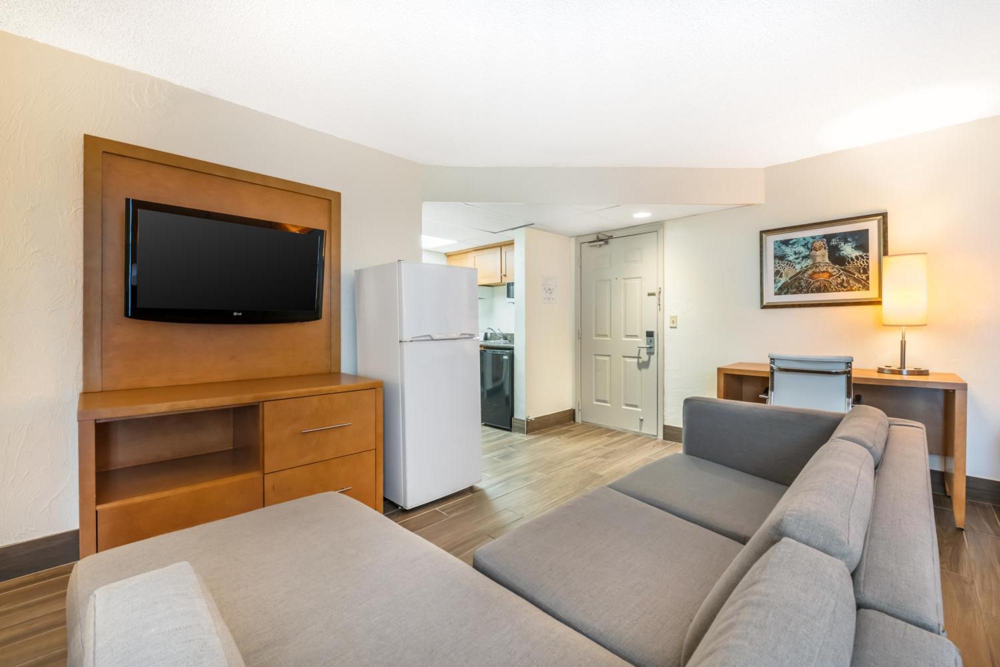 Tropical Winds Hotel 3*