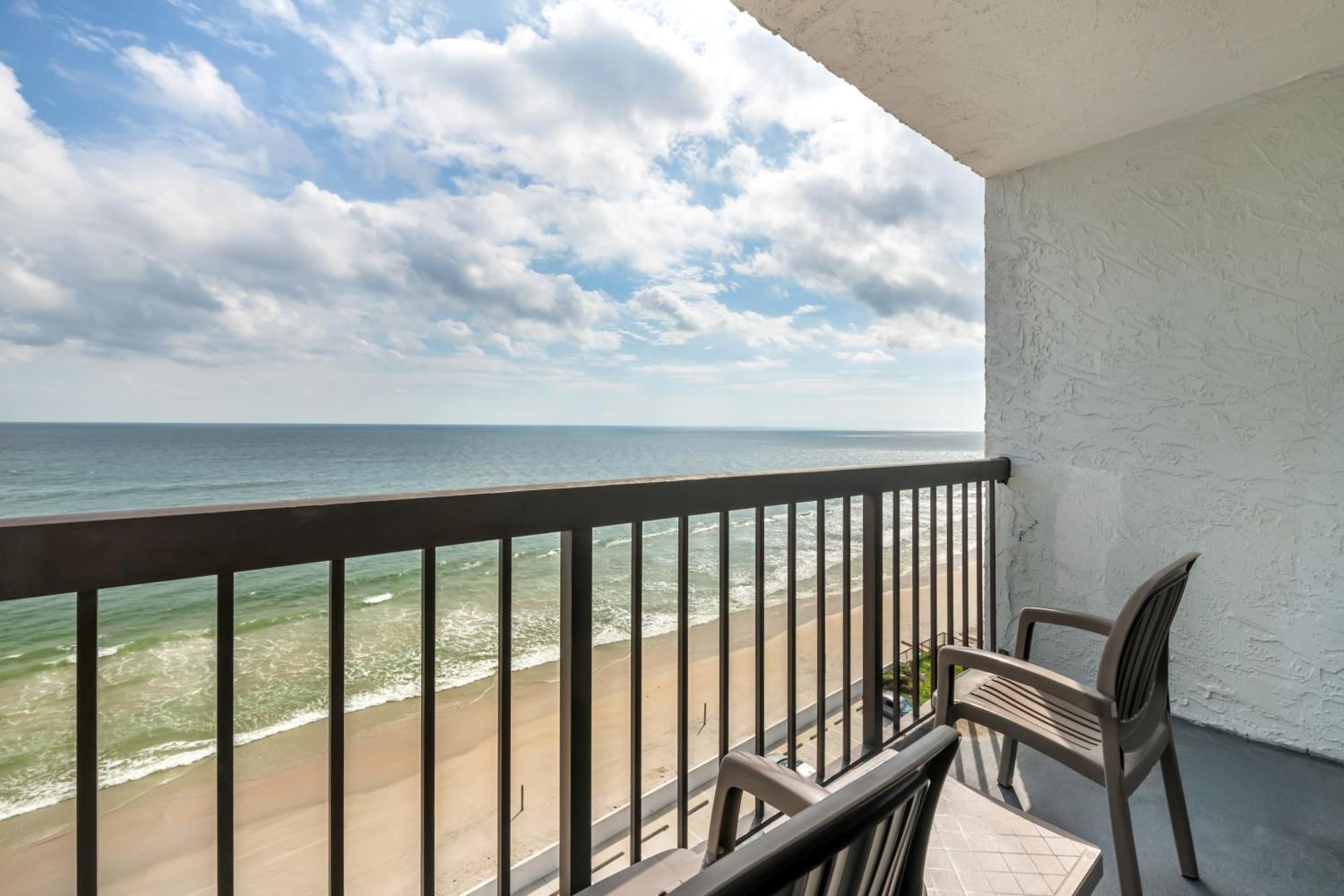 Tropical Winds Hotel