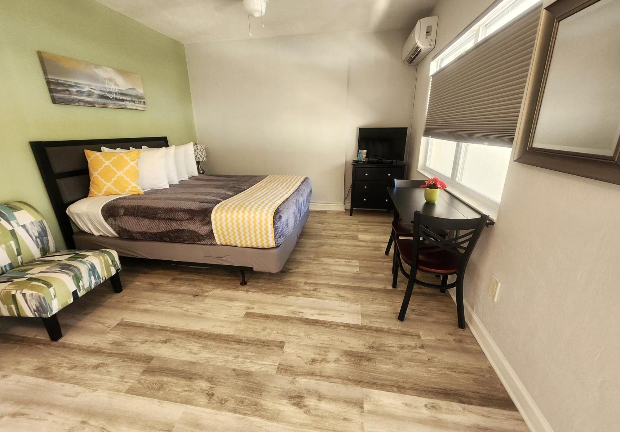 Johns Pass Motel 2*