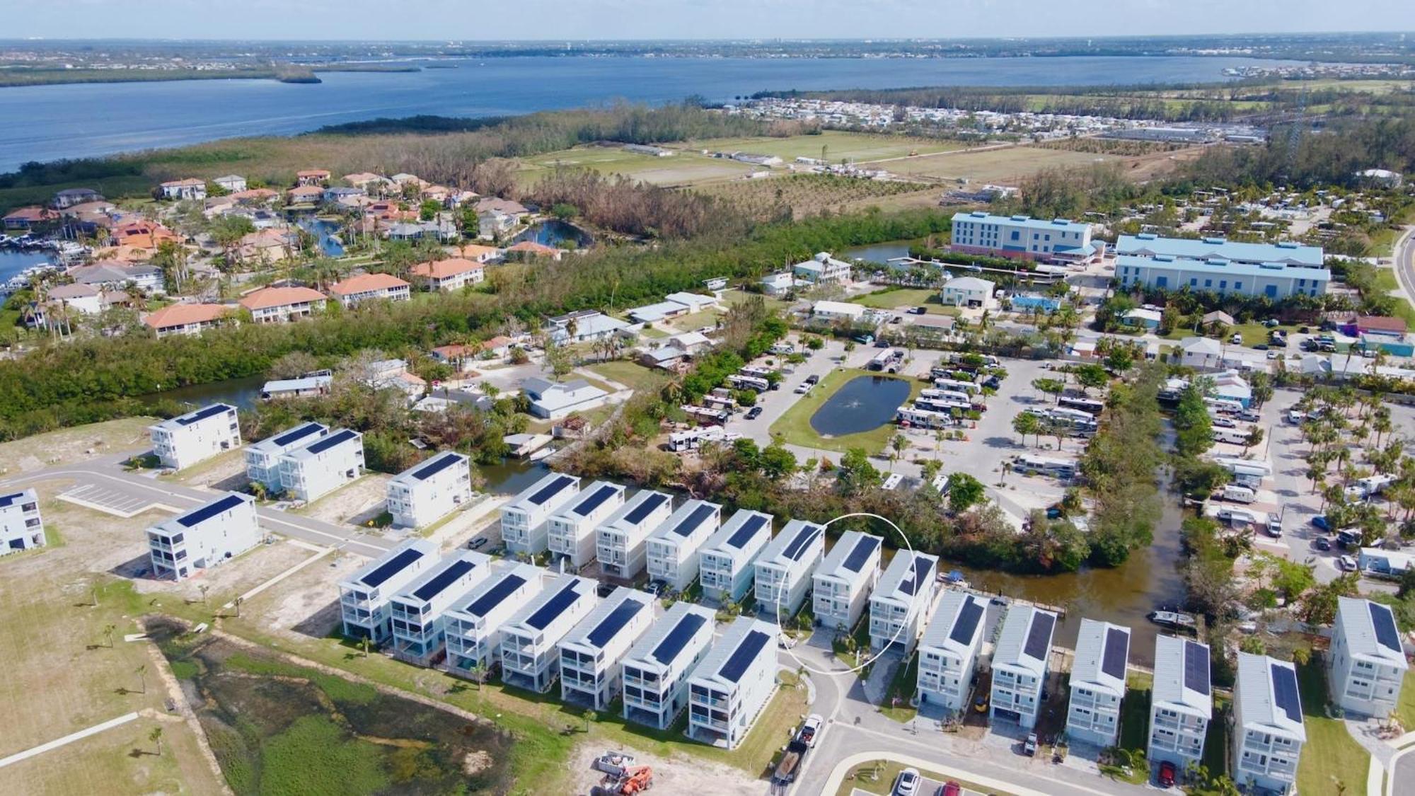 Holiday home Coastal Escape At Hunter's Point *