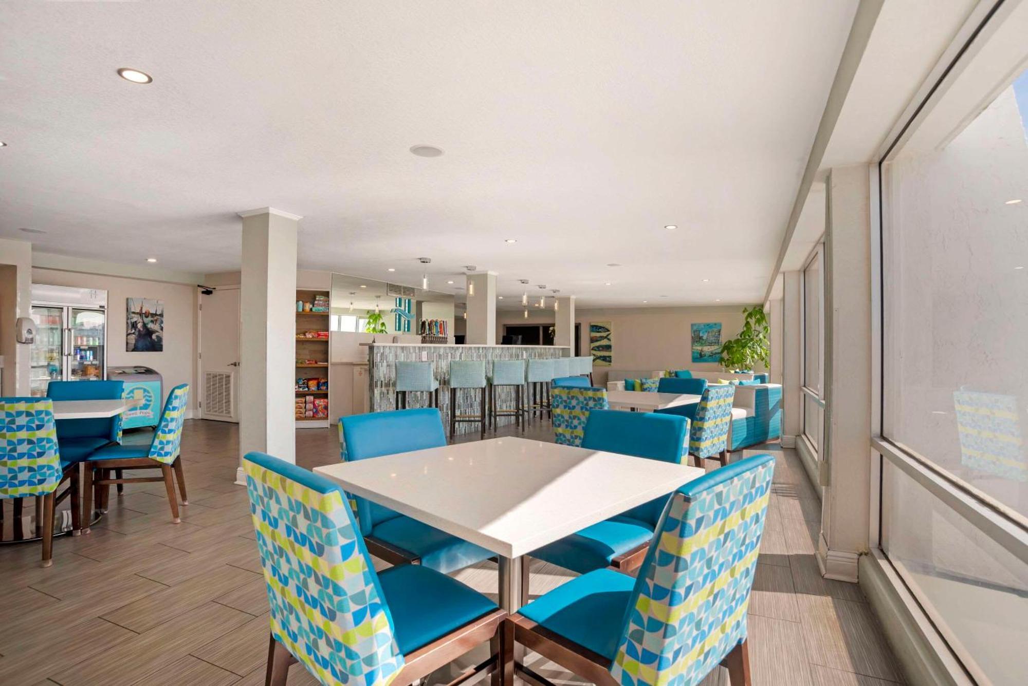 On Harbor, Ascend Collection Hotel