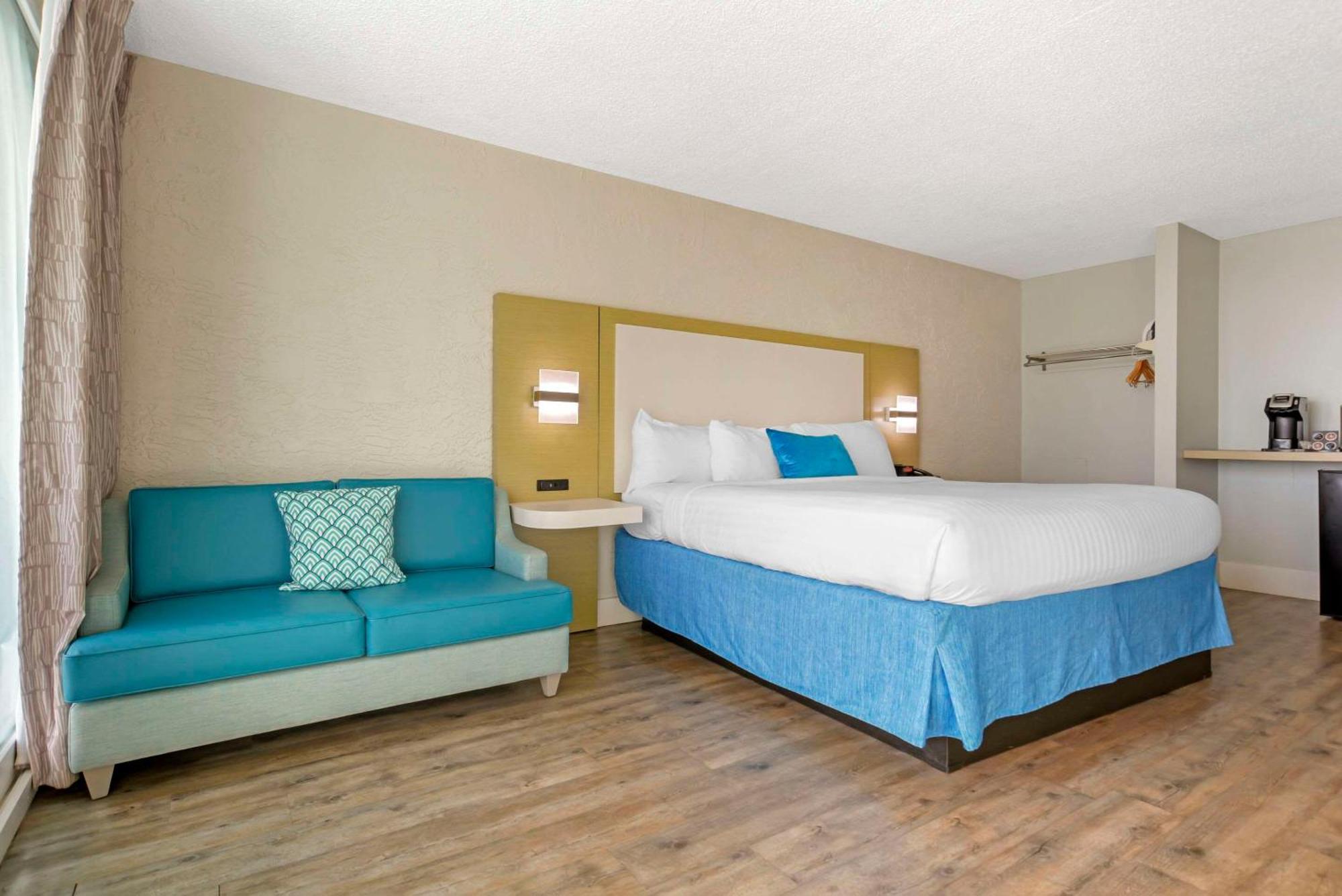 On Harbor, Ascend Collection Hotel