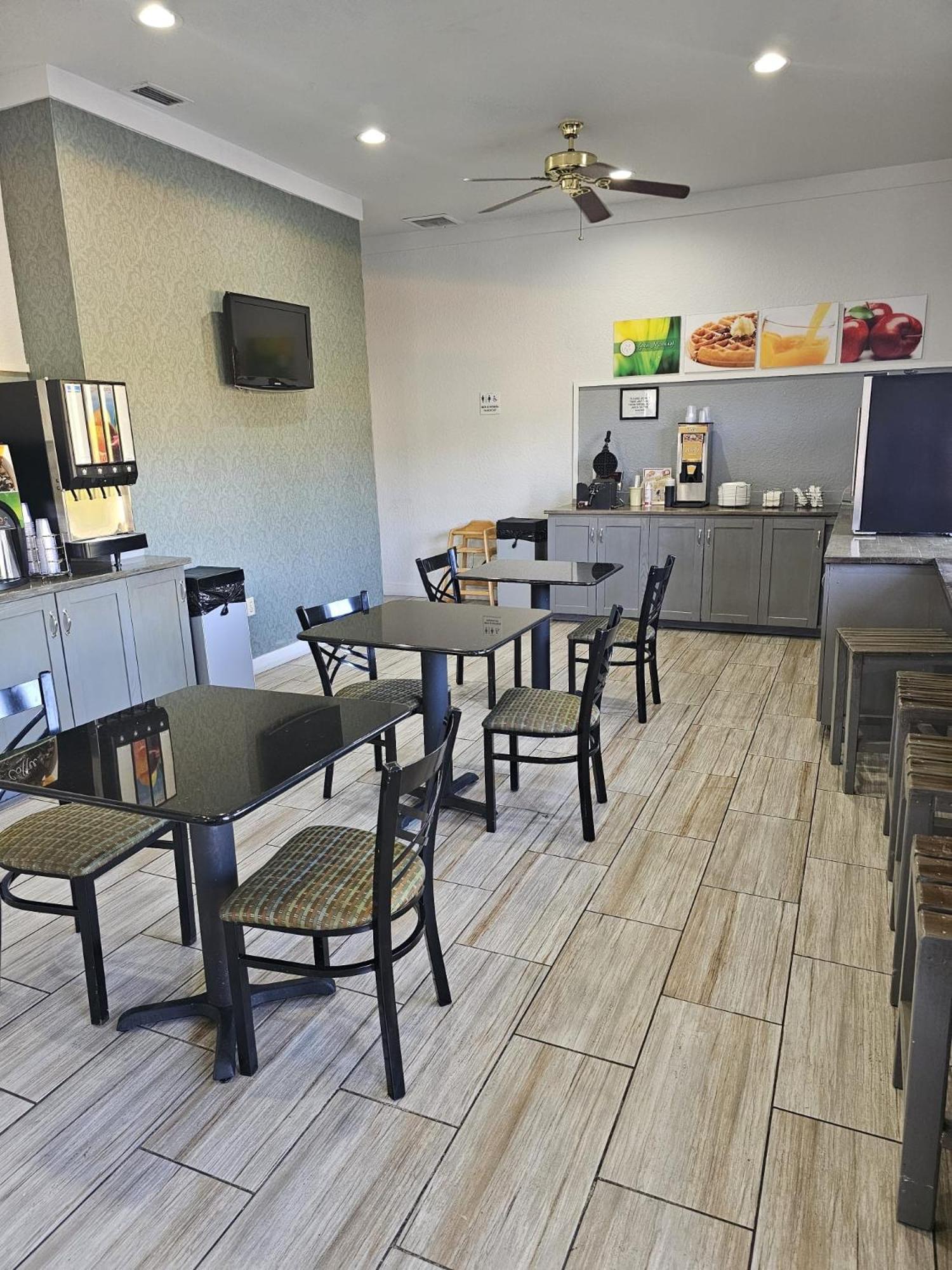 Inn Quality Near Blue Spring Orange City