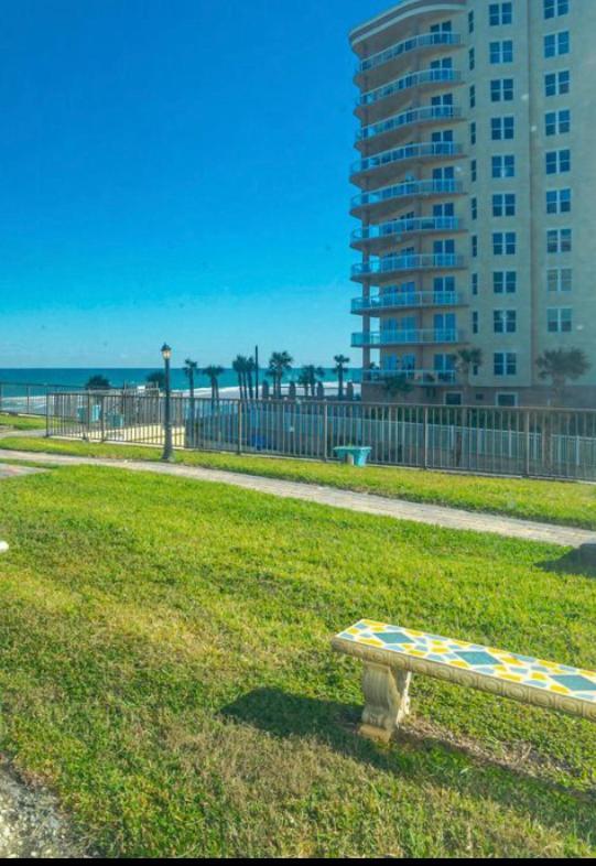 Single Or Double Oceanfront Pool & Tiki * Daytona Beach Shores