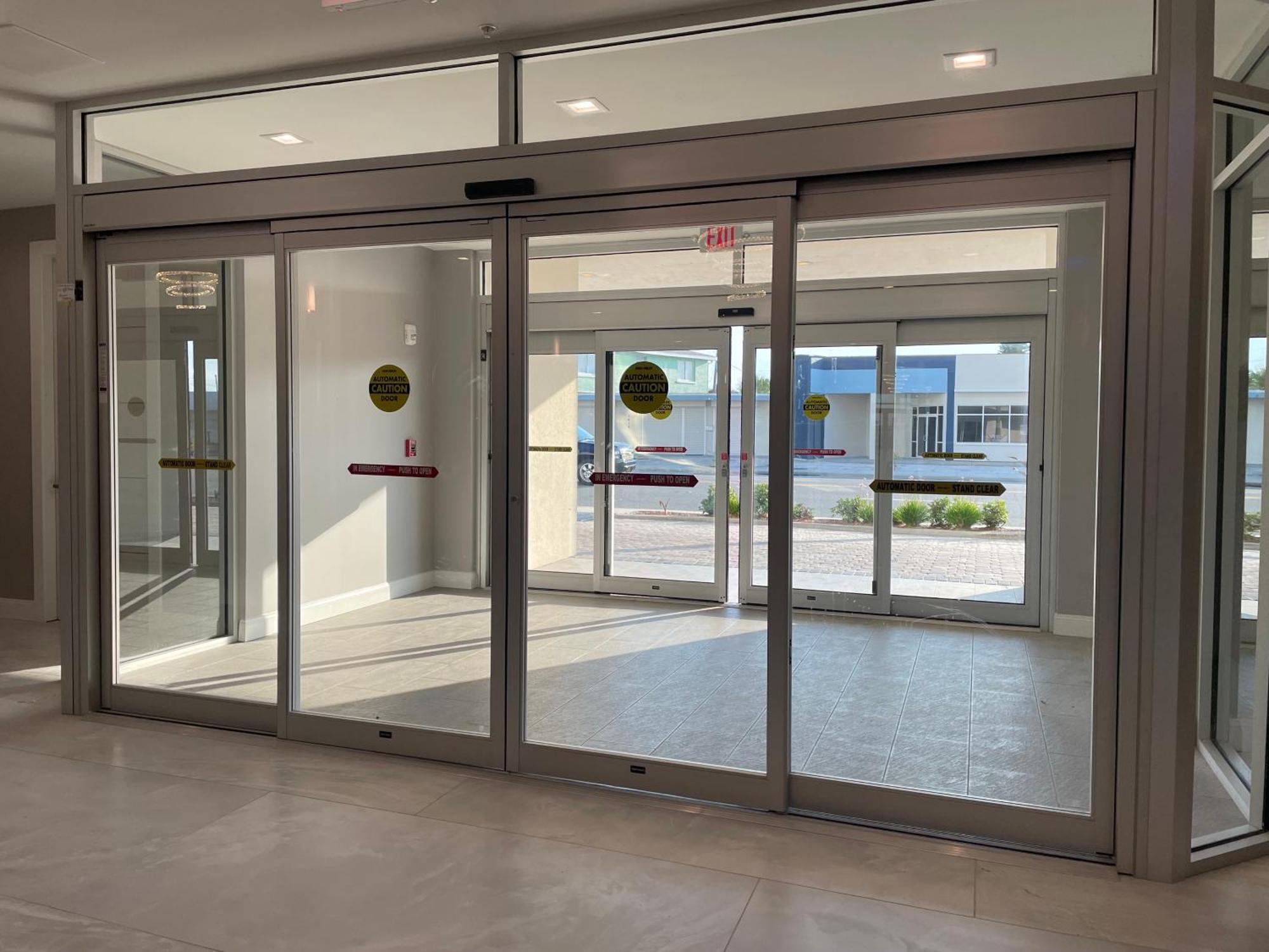 Single Or Double Oceanfront Pool & Tiki Daytona Beach Shores