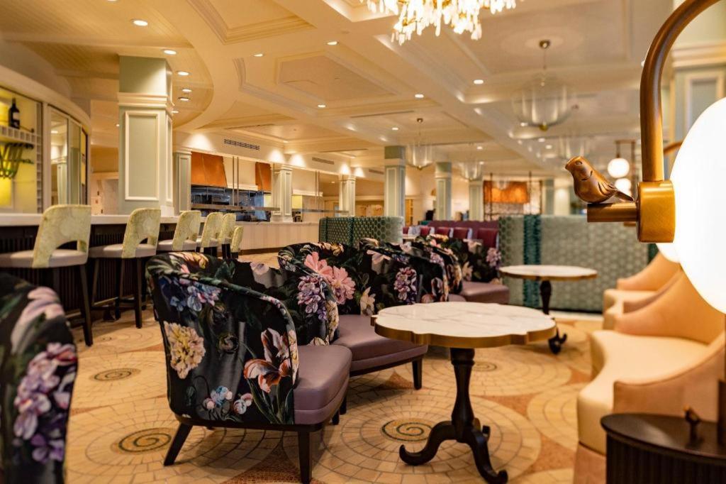 Resort Disney's Grand Floridian And Lake Buena Vista