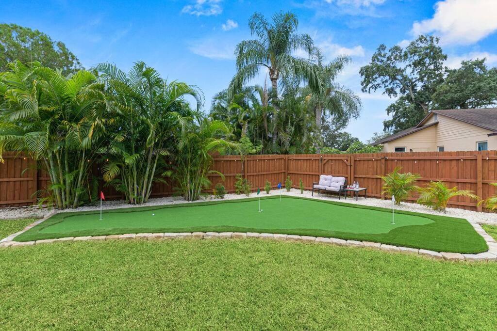 Backyard Games, Fire Pit, Heated Pool, Near * Ozona