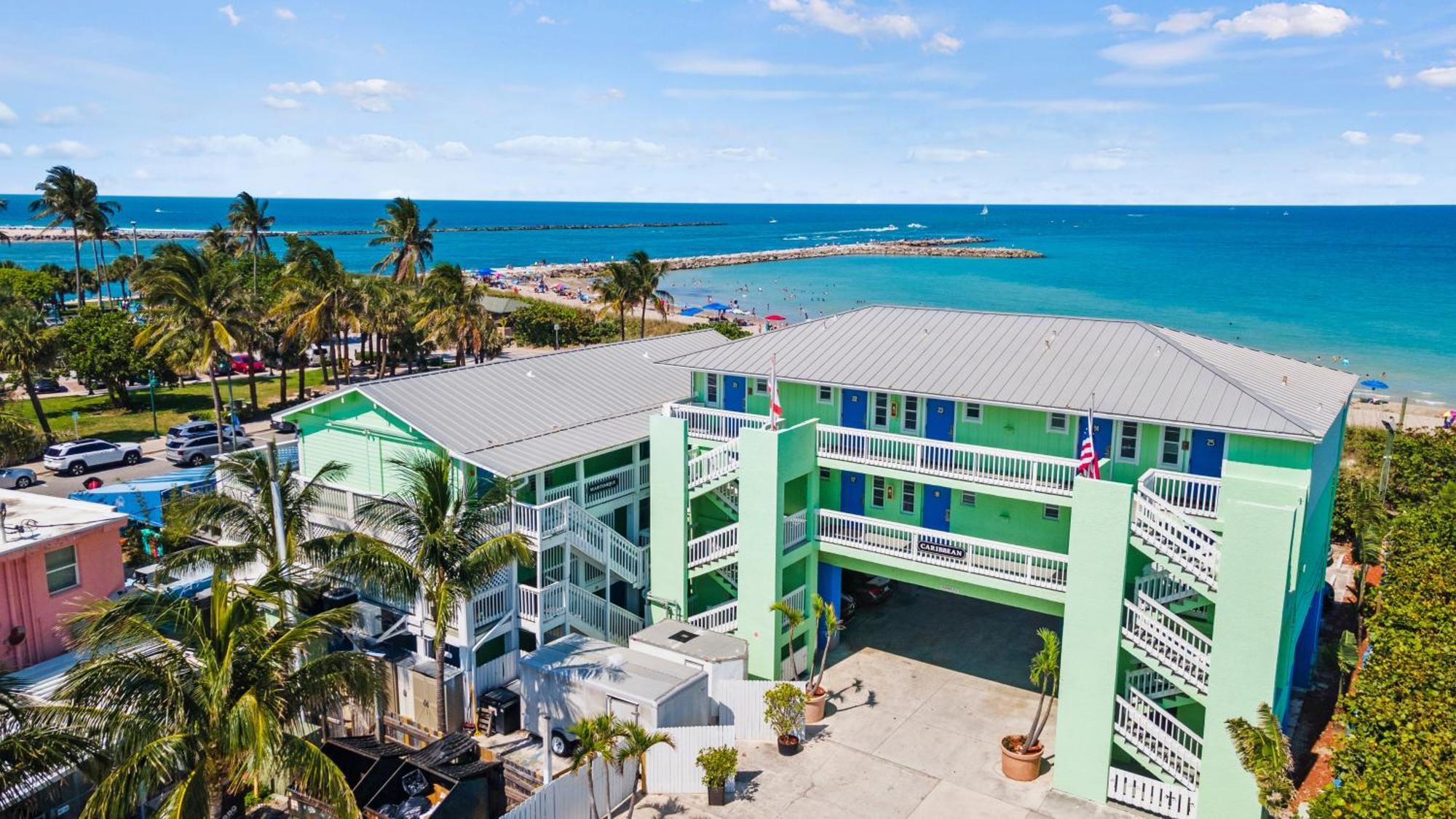 Ocean View With Balcony- King Bed #25 *