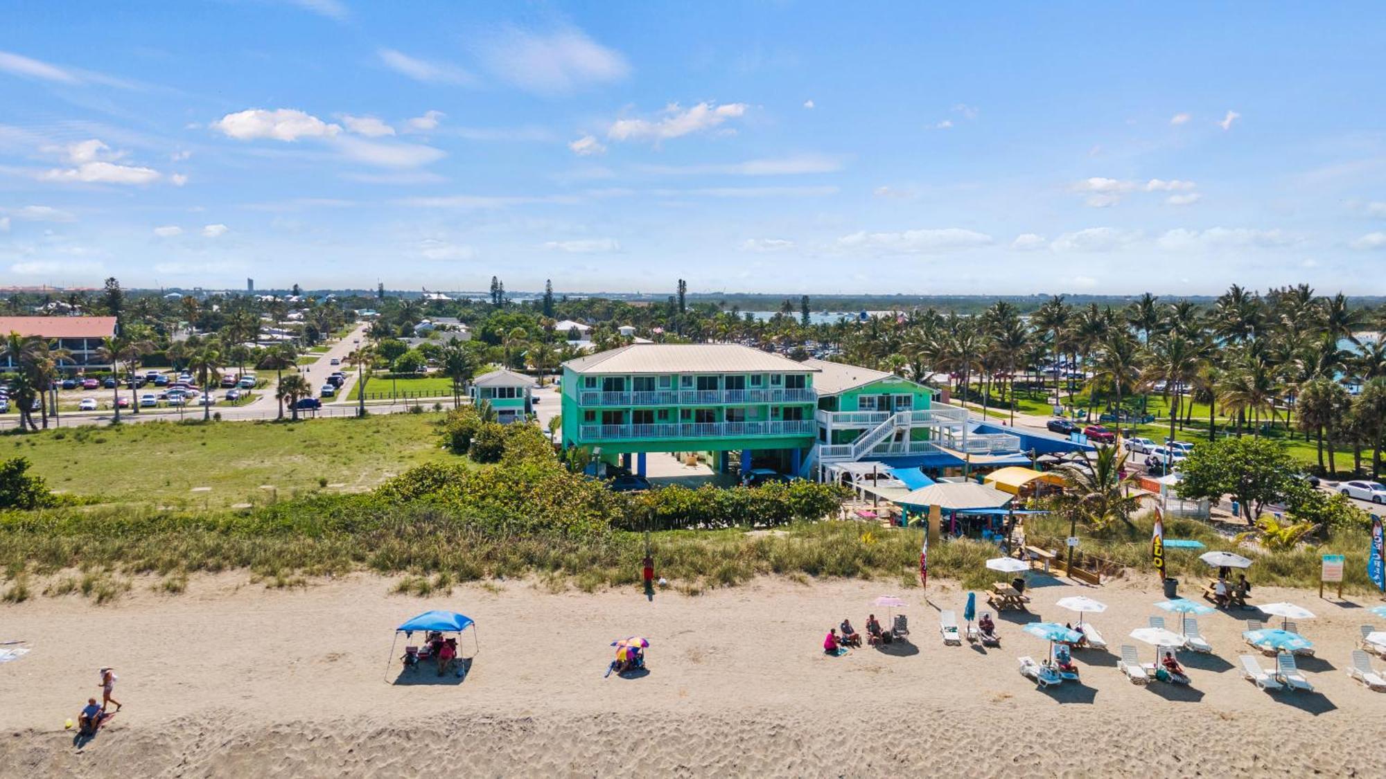 Ocean View With Balcony- King Bed #25 * Fort Pierce