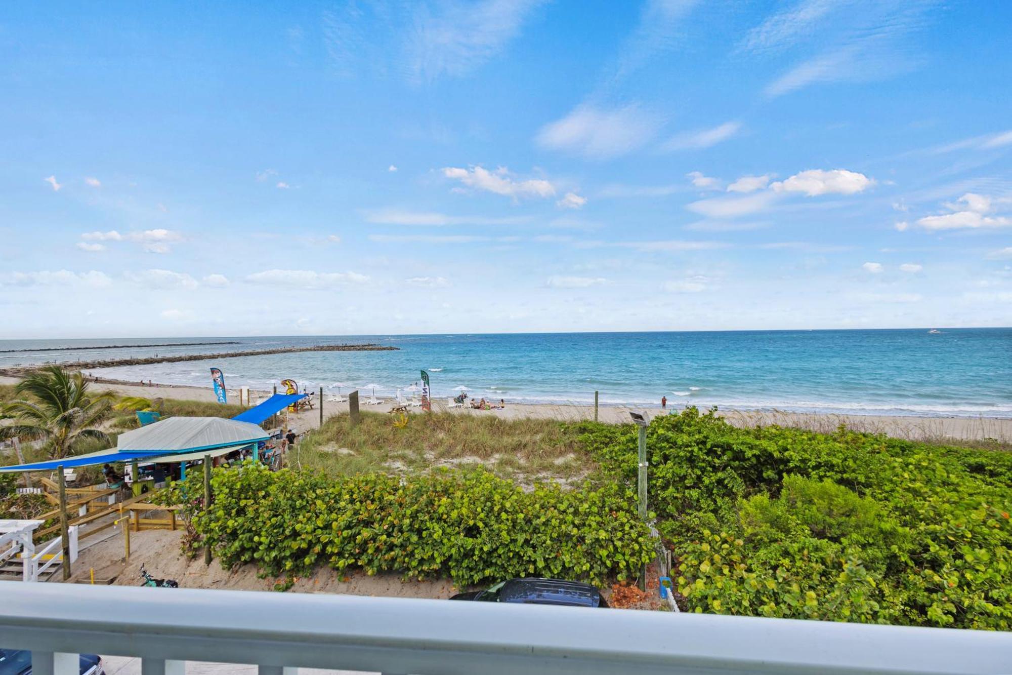 Ocean View With Balcony- King Bed #25 Hotel Fort Pierce