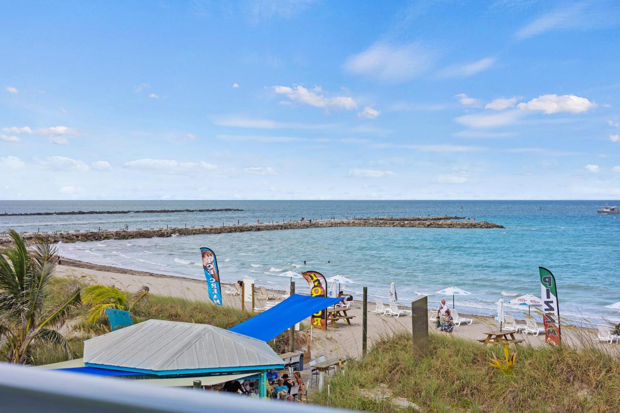 Ocean View With Balcony- King Bed #25 Hotel Fort Pierce