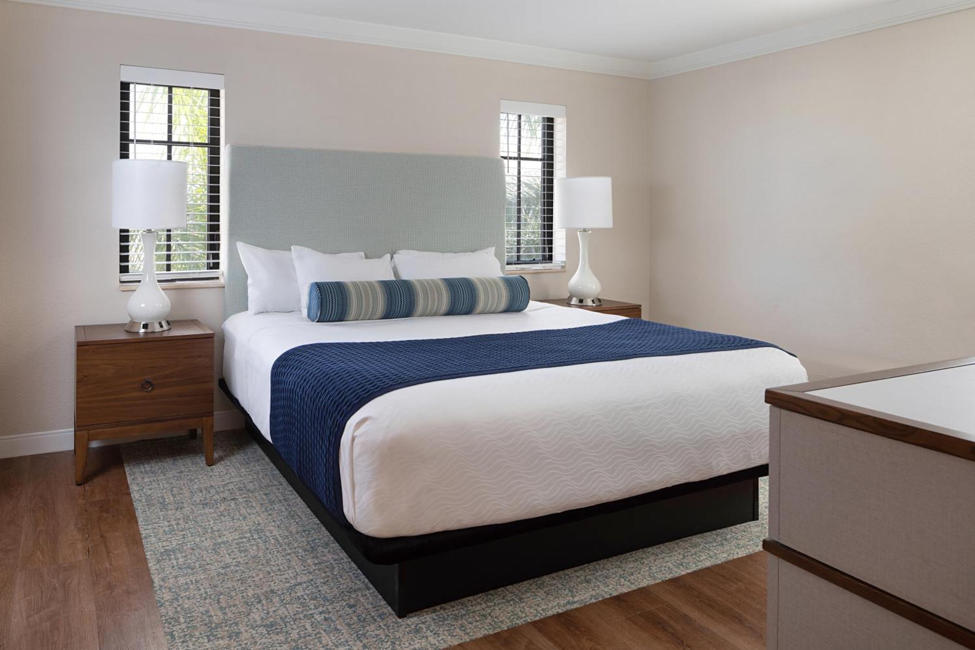The Atlantic On The Ave Hotel Delray Beach