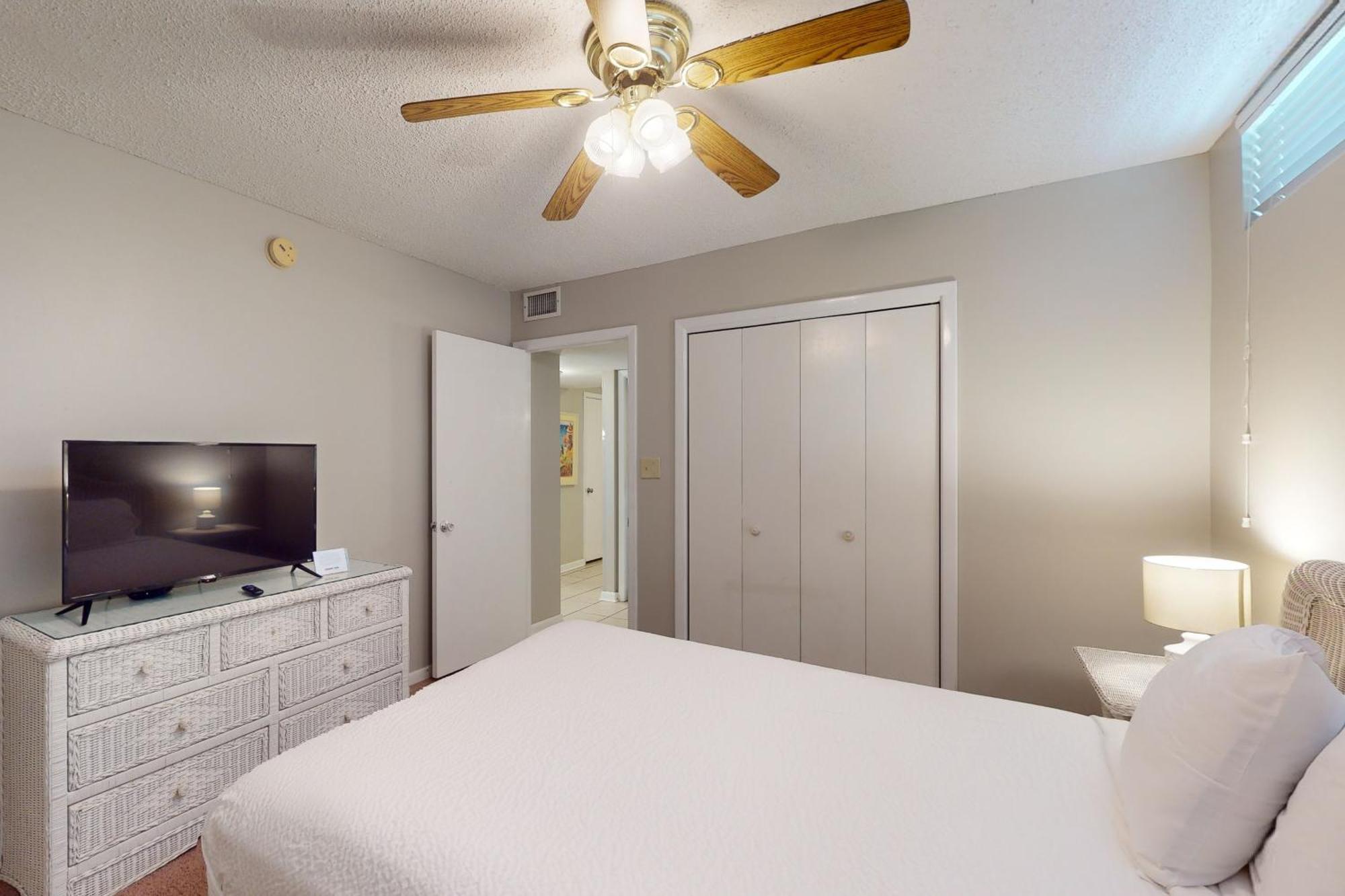 Gulf Gate 410 * Panama City Beach