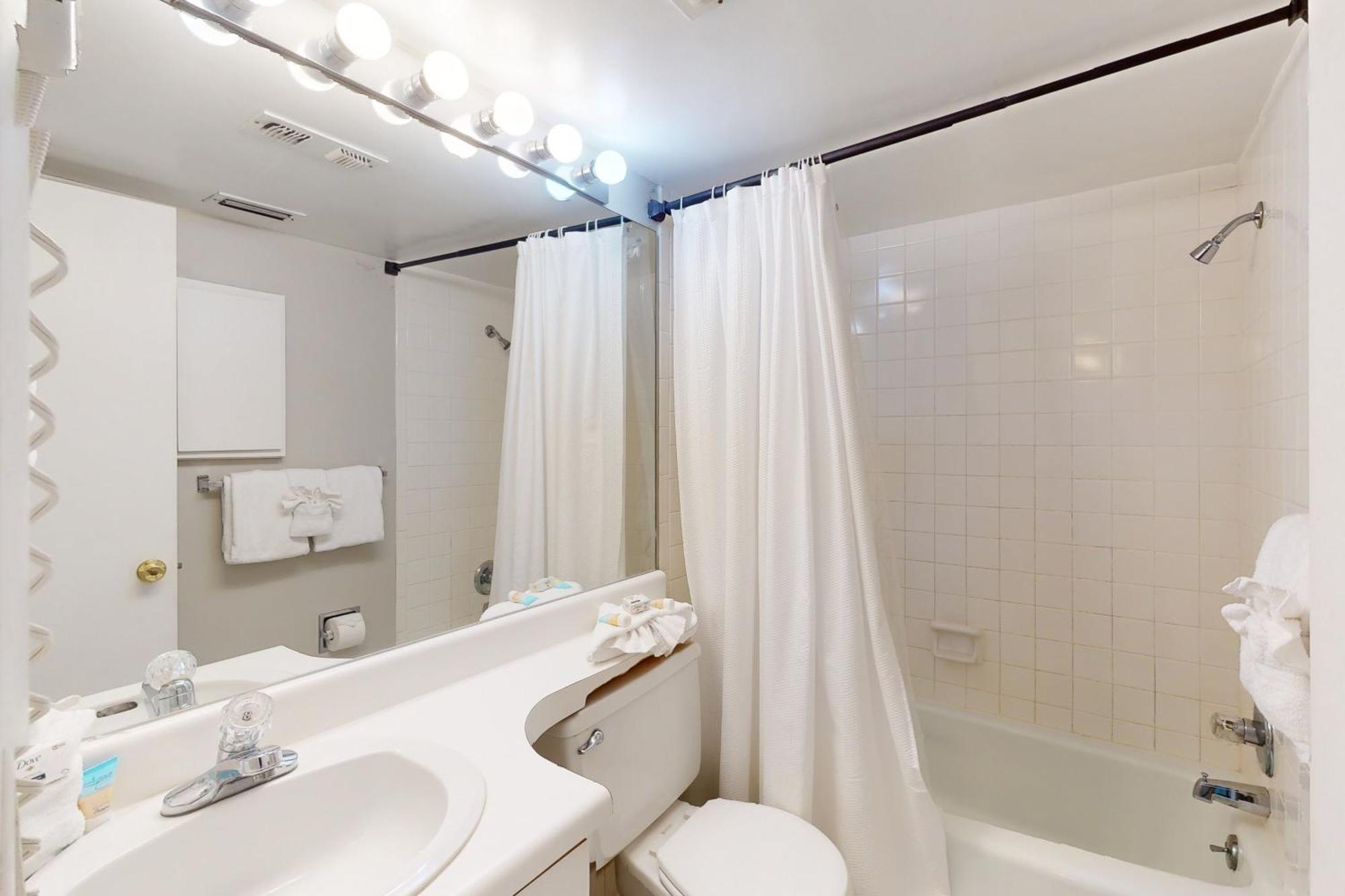Gulf Gate 402 Apartment