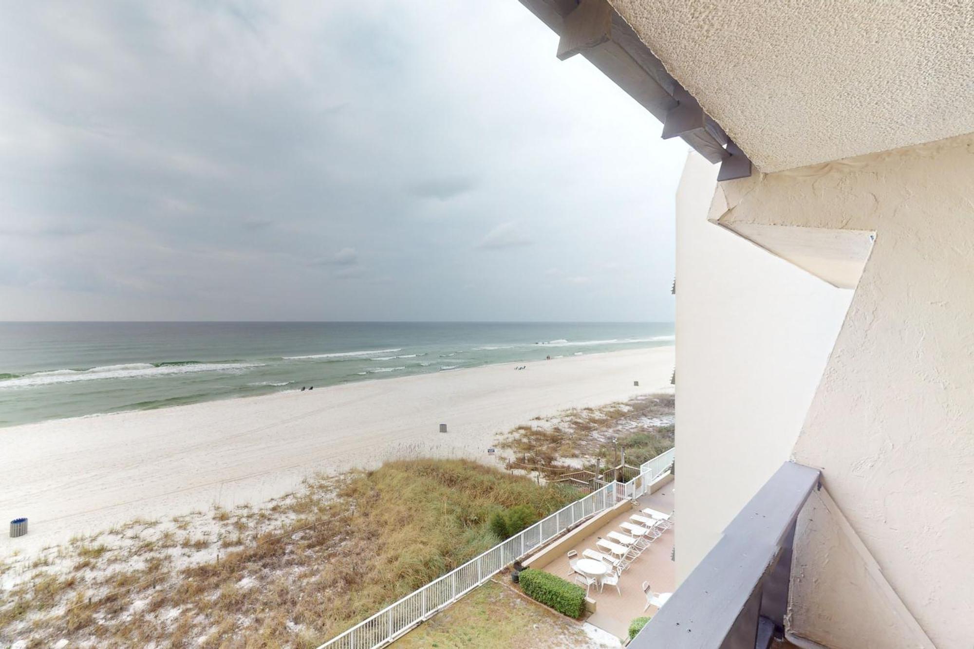 Gulf Gate 410 Apartment *