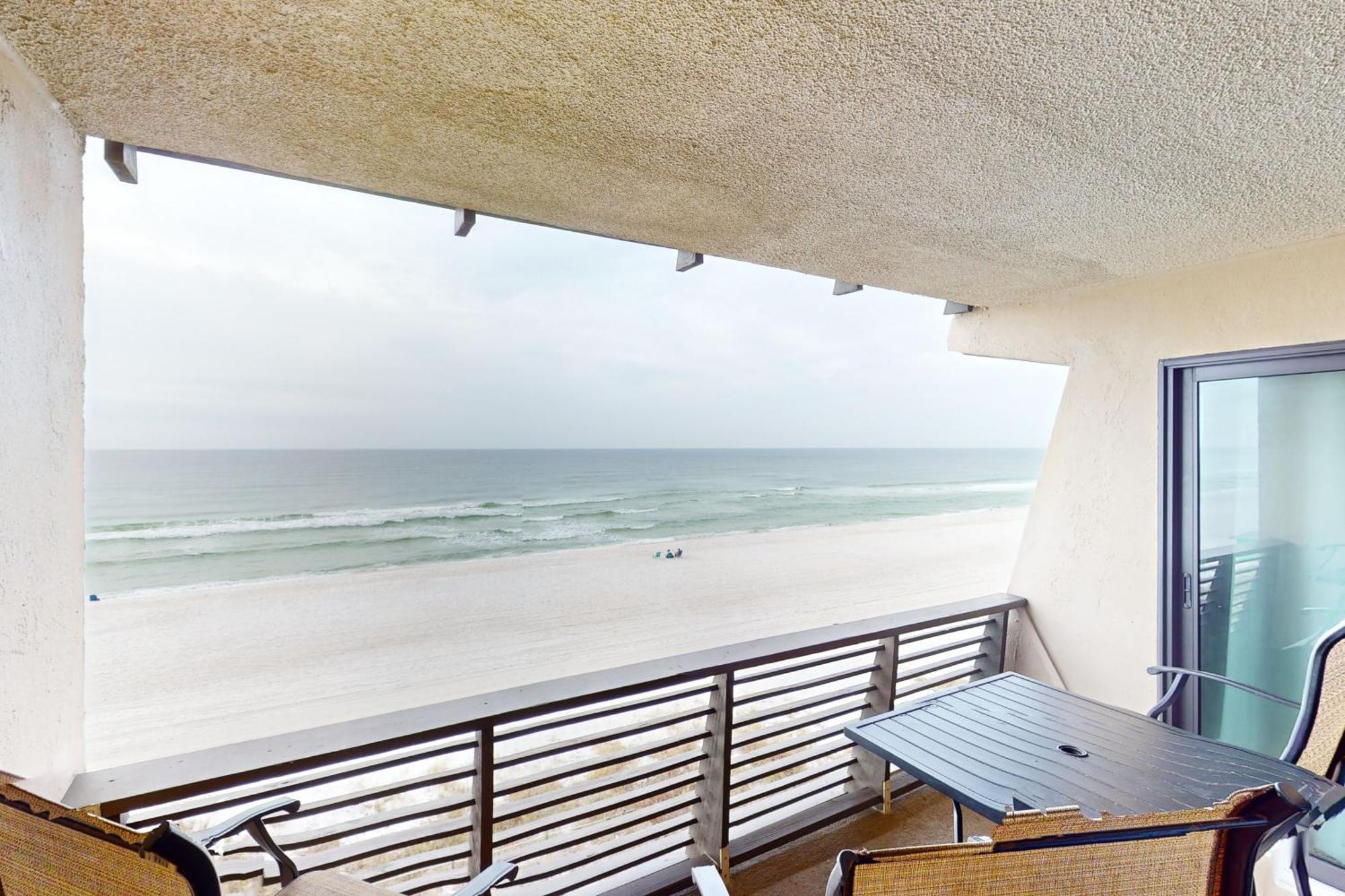 Gulf Gate 402 Apartment *