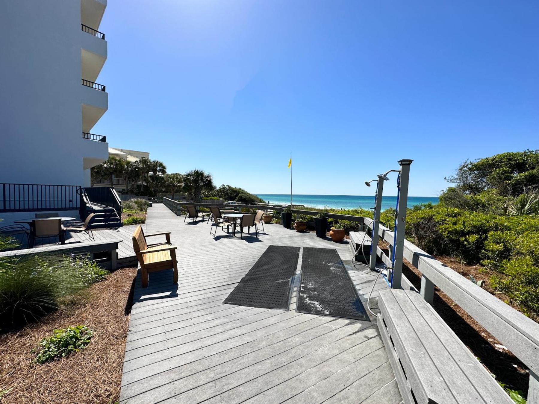 One Seagrove Place 1308 *
