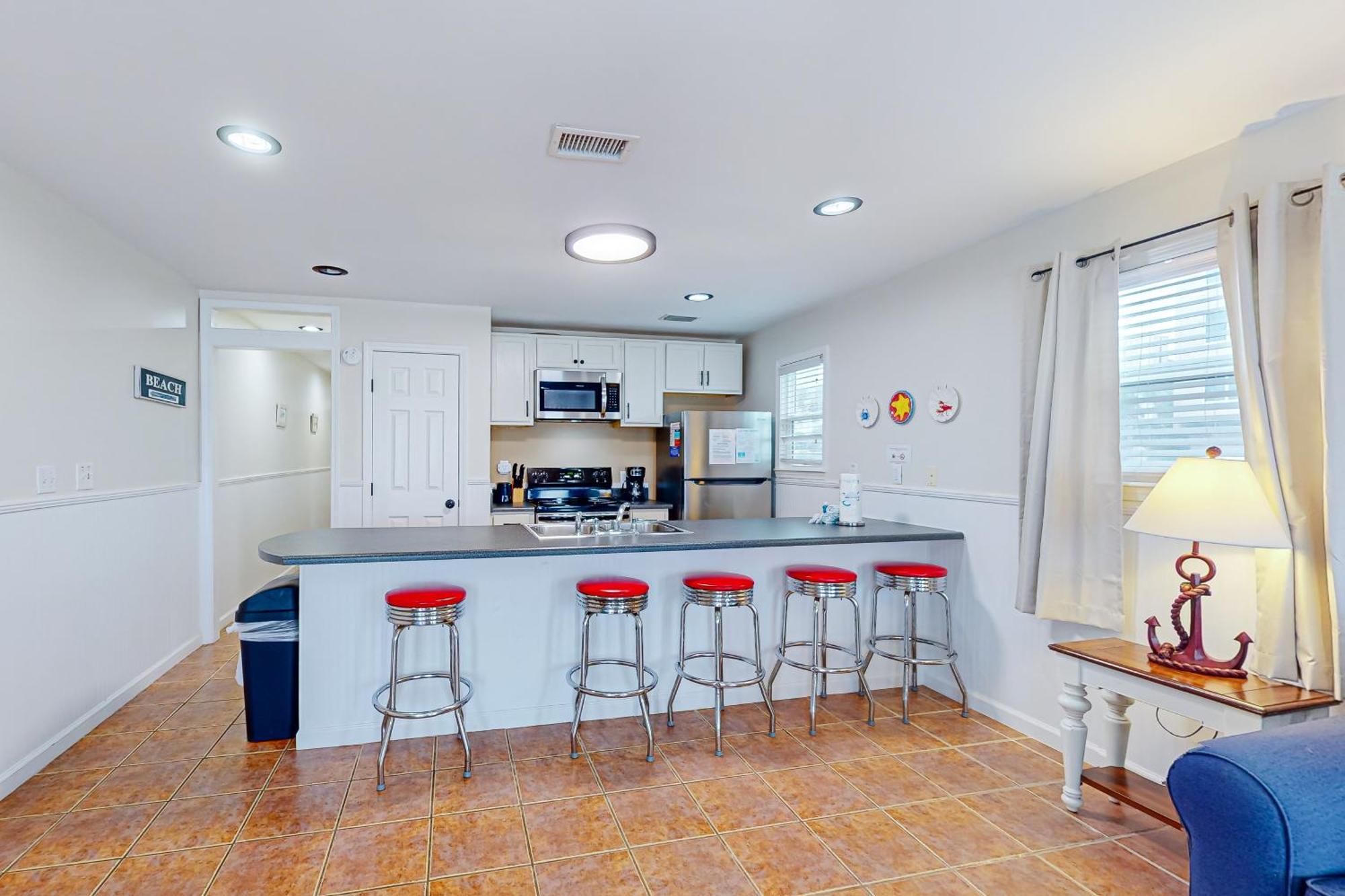 Apartment Front Retreat A1