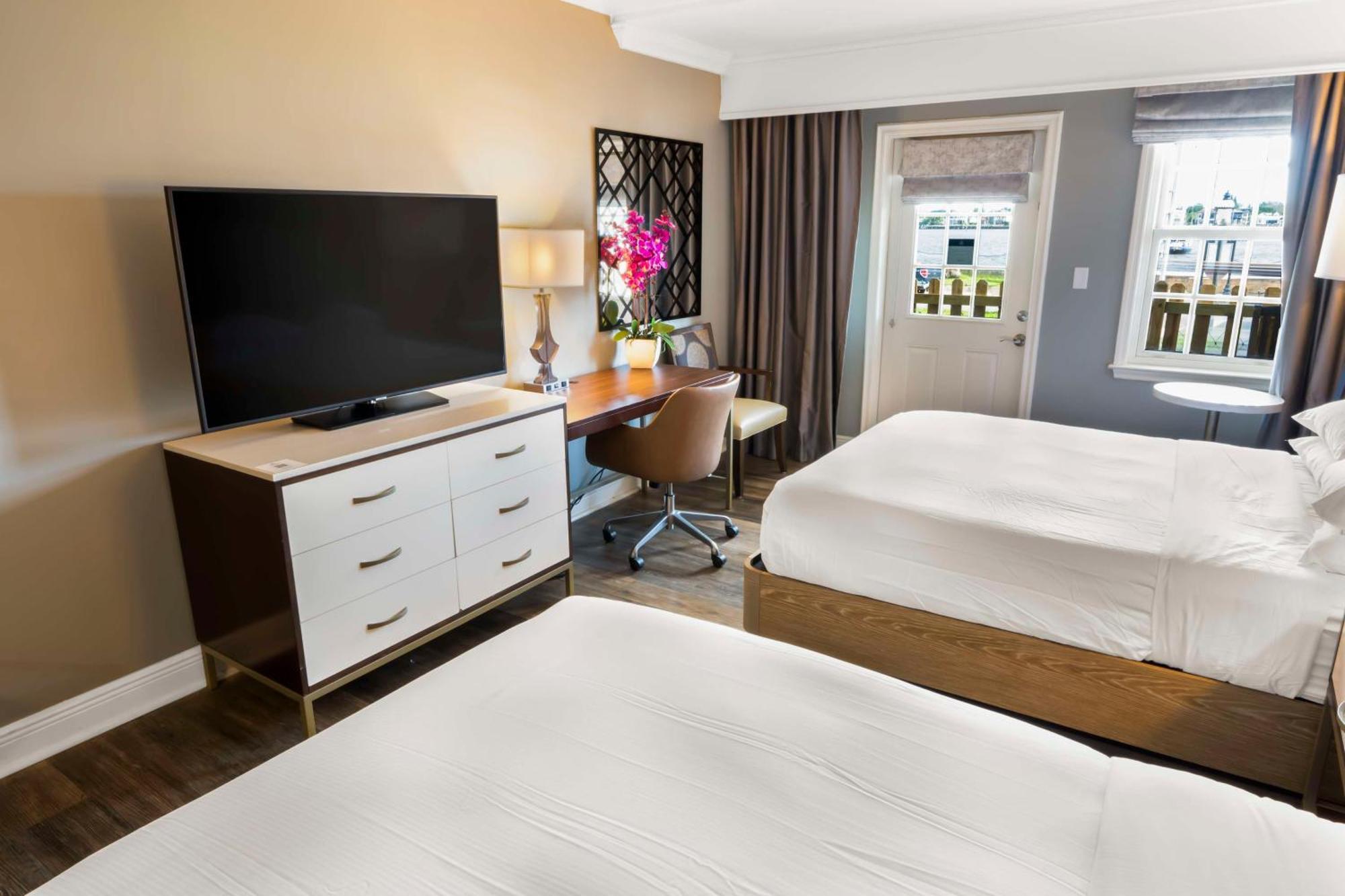 Hilton Historic Bayfront Hotel 4*