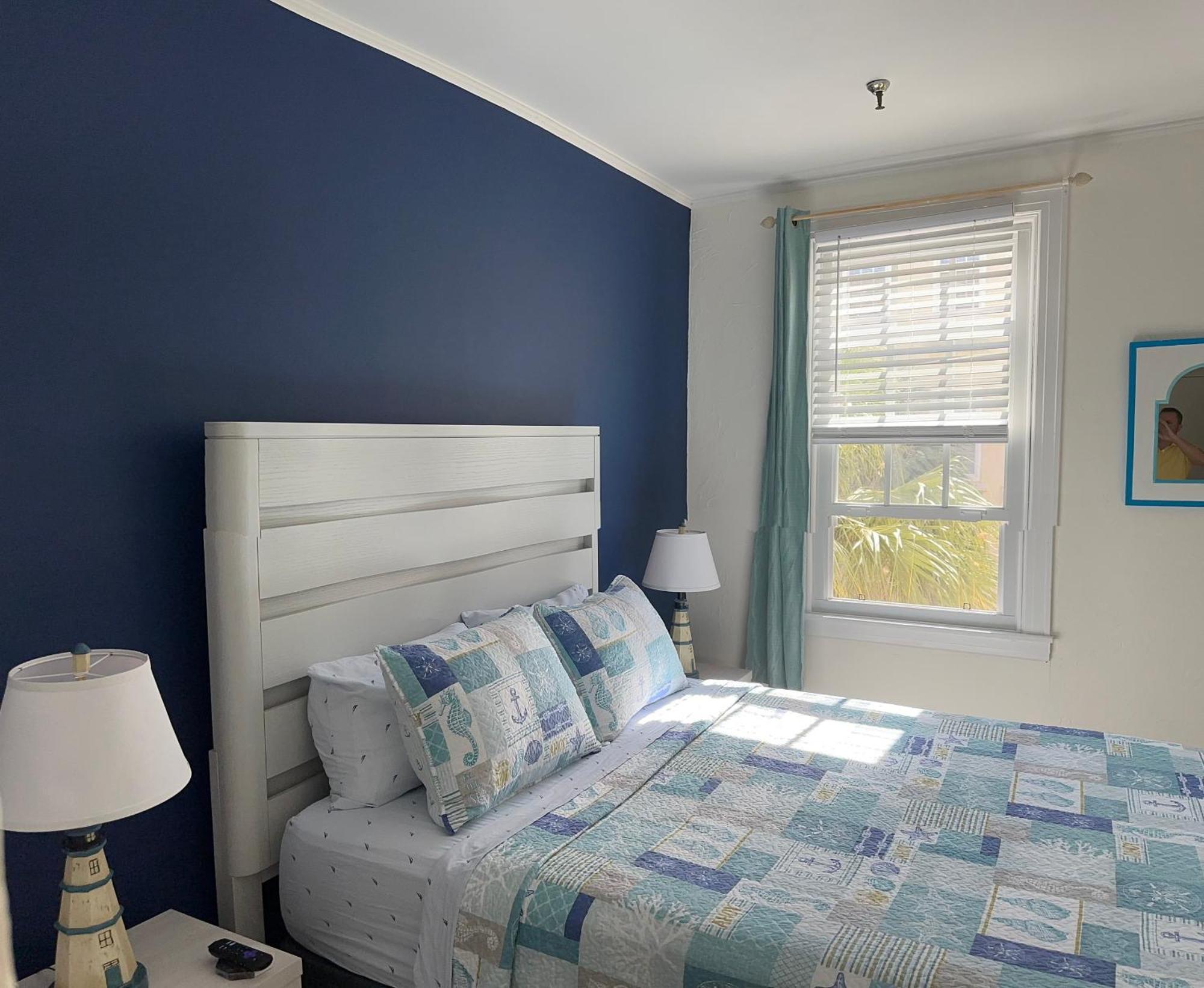Apartment Cozy In The Heart Of The Palm Island - Free Valet Service *