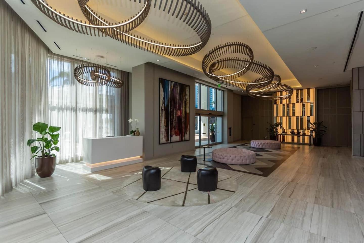 Amazing At H House Hollywood